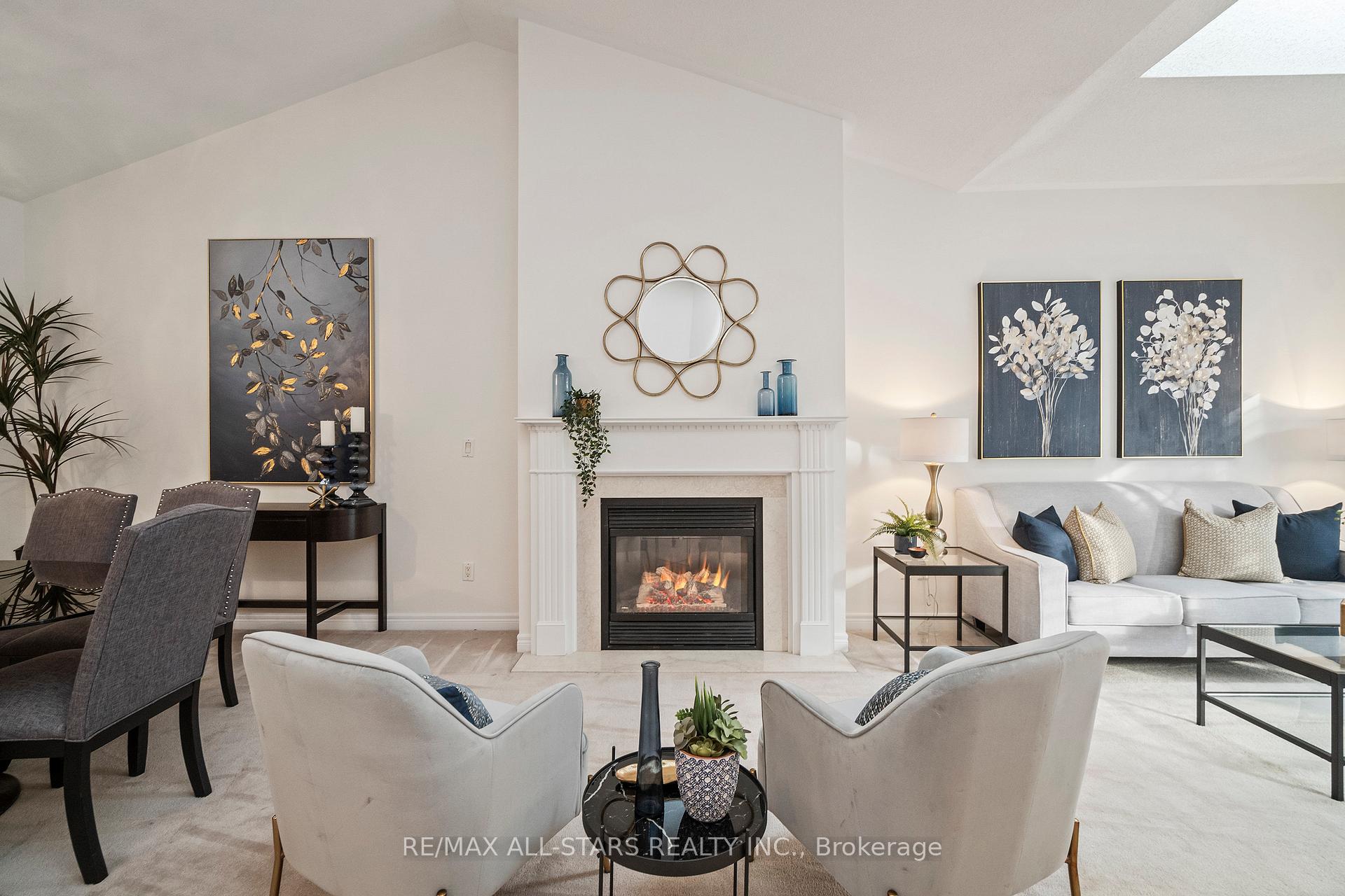 Photo 9 of 68 Celebrity Greens Way, Markham, Greensborough — HOMEH