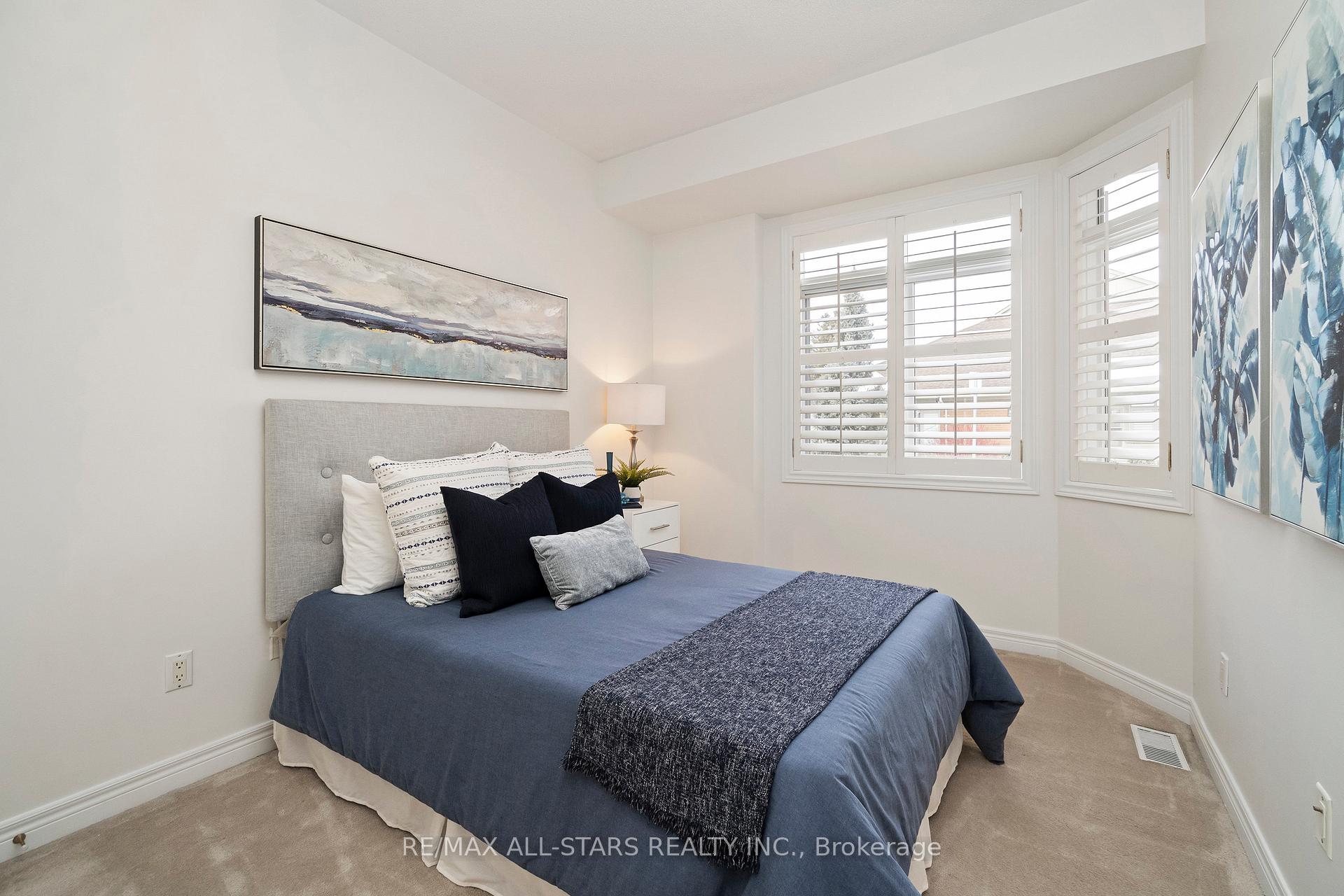 Photo 22 of 68 Celebrity Greens Way, Markham, Greensborough — HOMEH