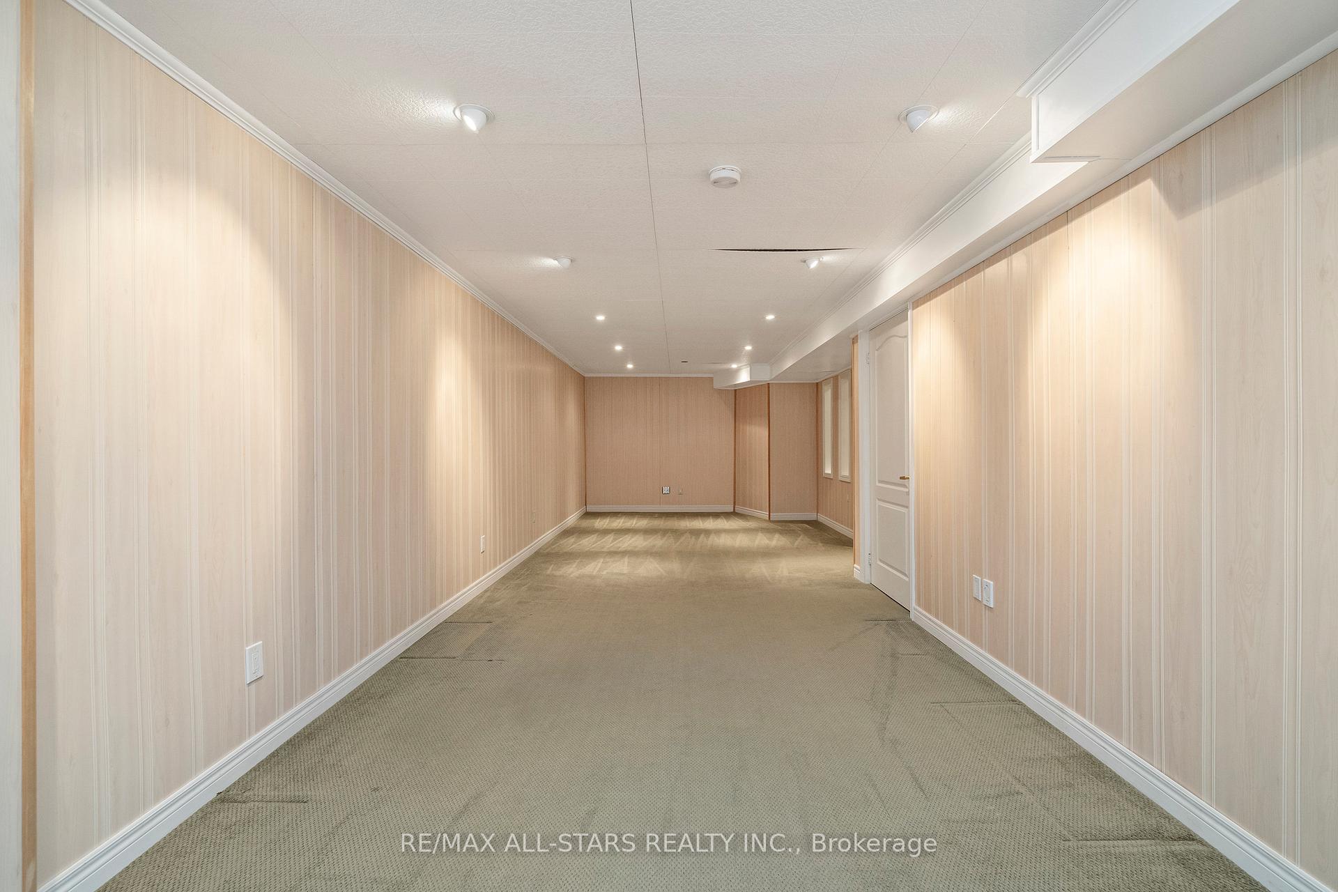 Photo 26 of 68 Celebrity Greens Way, Markham, Greensborough — HOMEH
