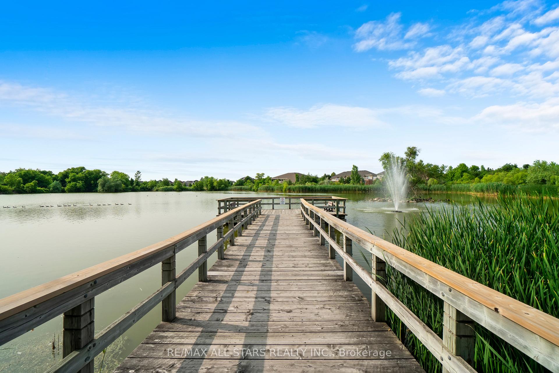 Photo 43 of 68 Celebrity Greens Way, Markham, Greensborough — HOMEH