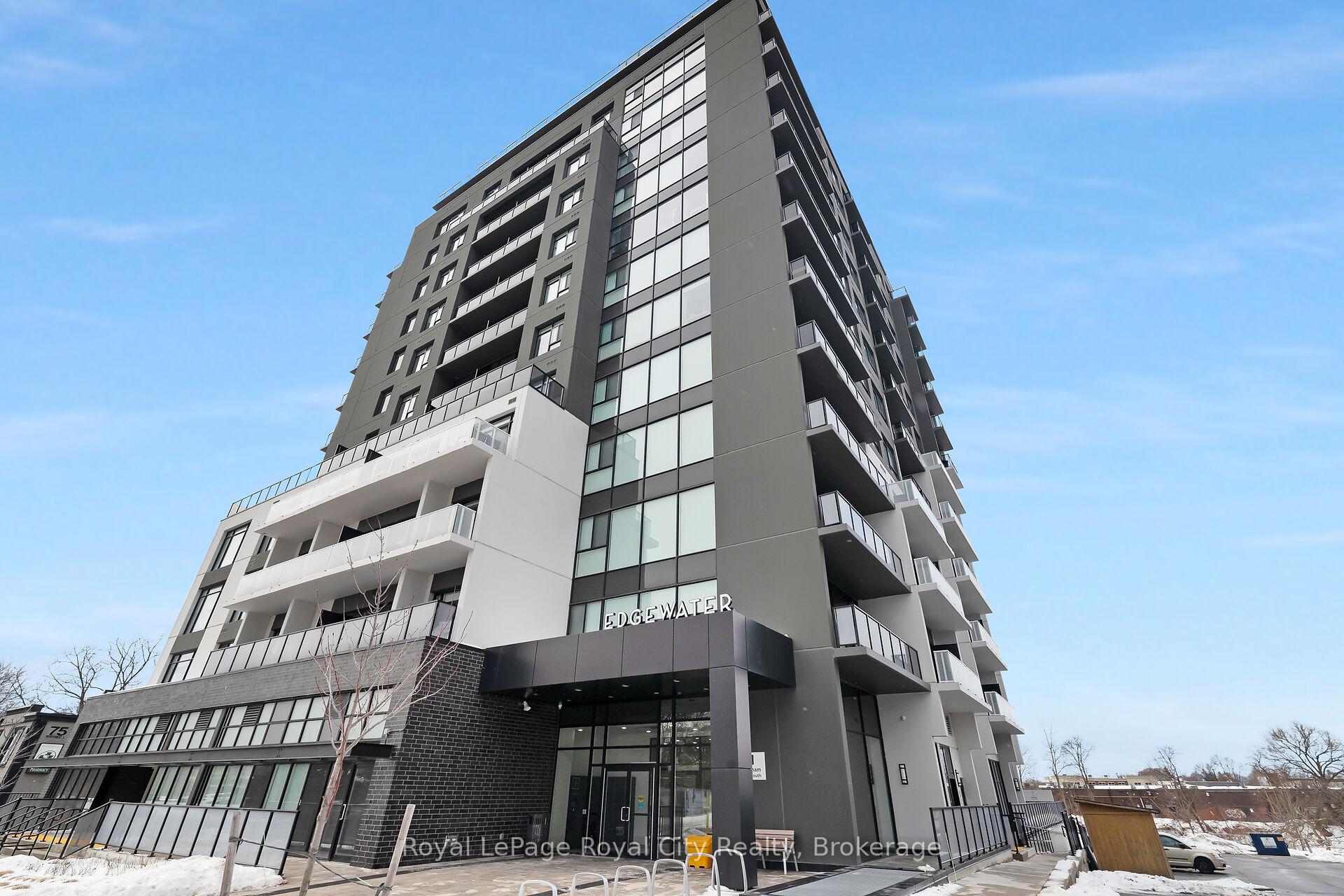Front of Unit 910, 71 Wyndham Street S