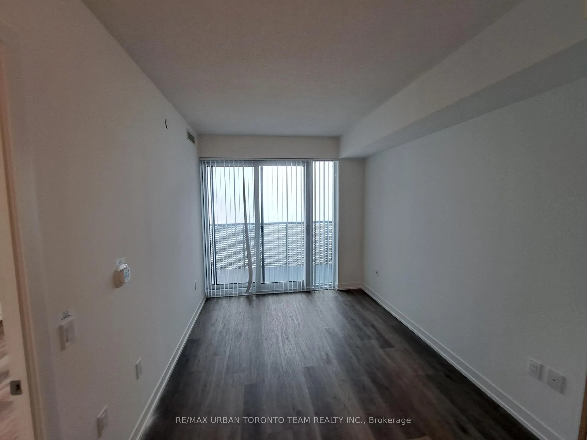 Photo 4 of Unit 4610, 55 Cooper Street, Toronto, Waterfront Communities — HOMEH