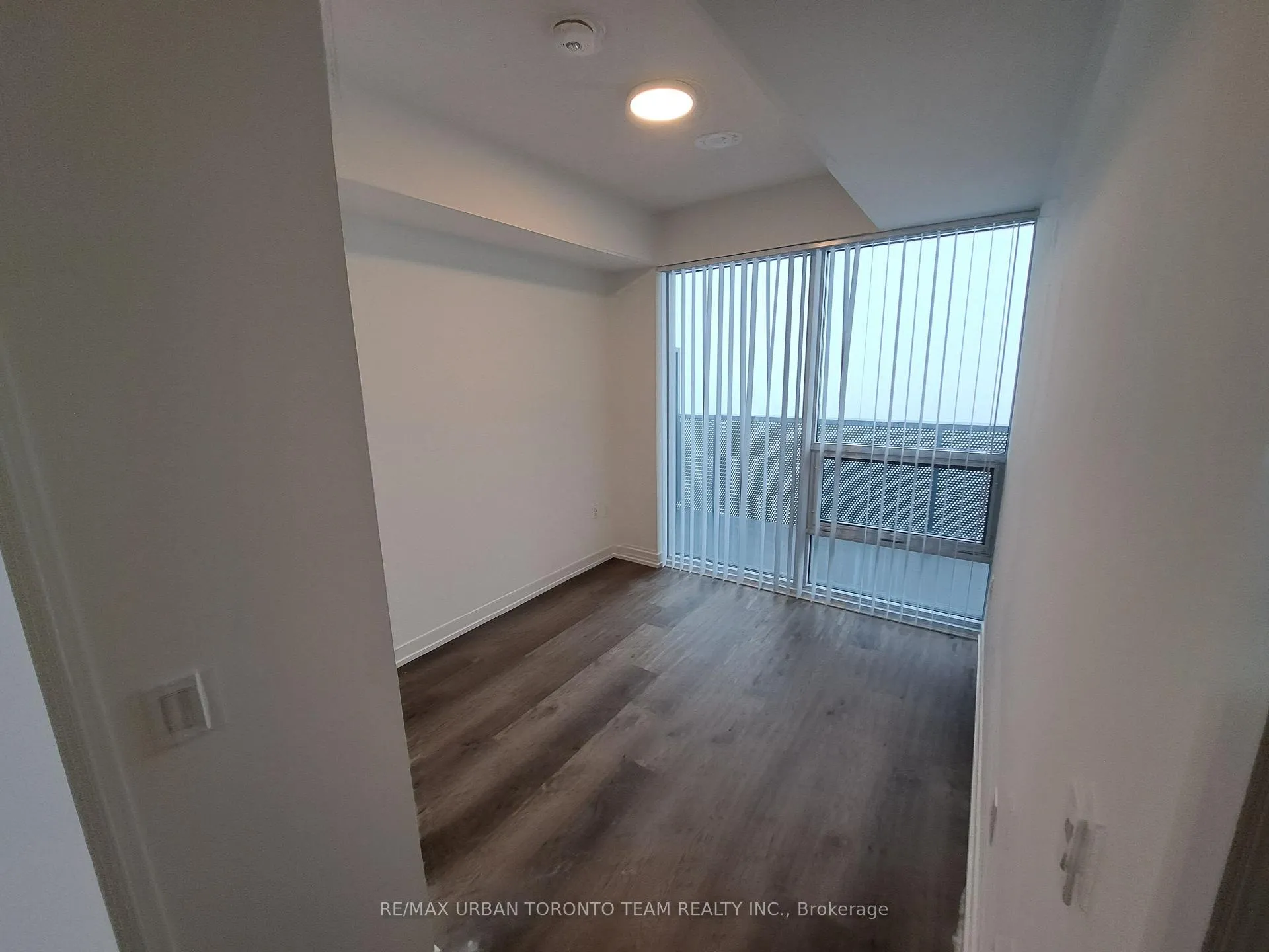 Photo 5 of Unit 4610, 55 Cooper Street, Toronto, Waterfront Communities — HOMEH