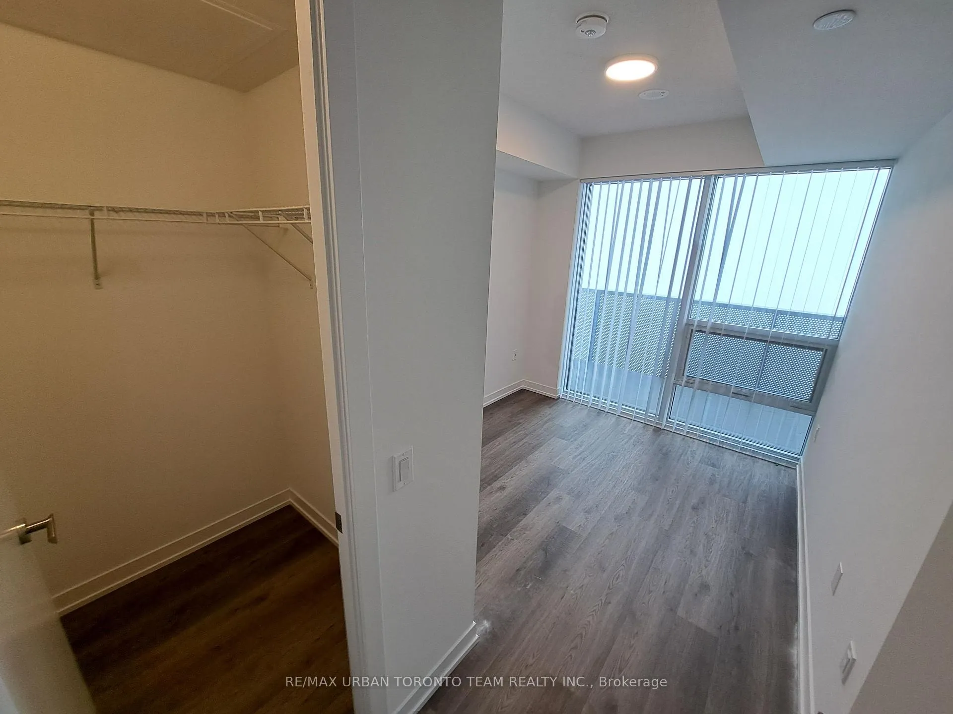 Photo 6 of Unit 4610, 55 Cooper Street, Toronto, Waterfront Communities — HOMEH