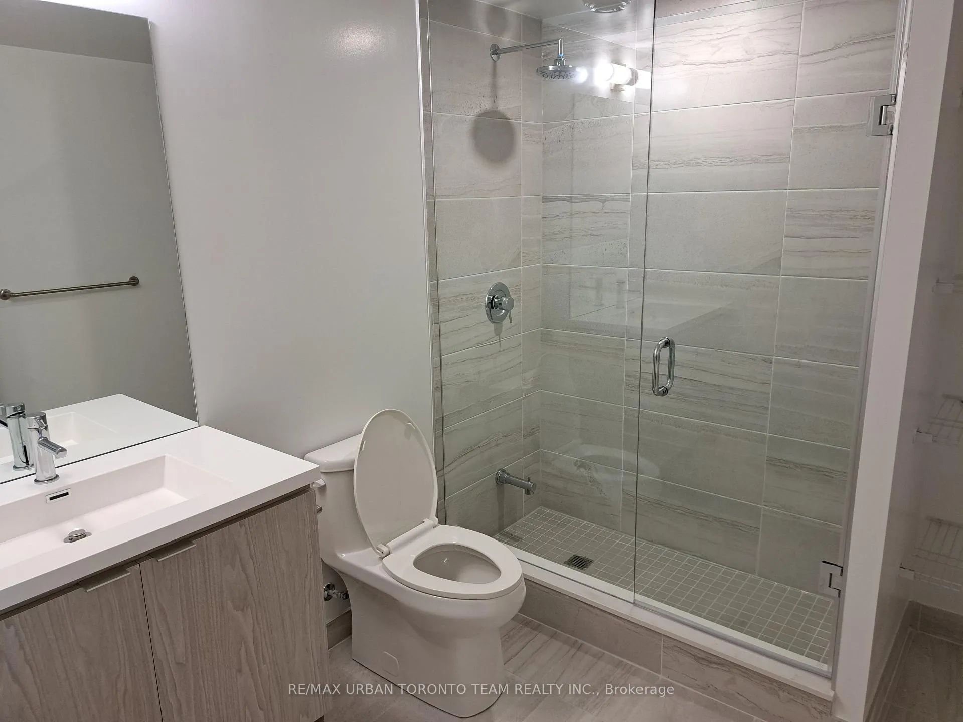Photo 7 of Unit 4610, 55 Cooper Street, Toronto, Waterfront Communities — HOMEH