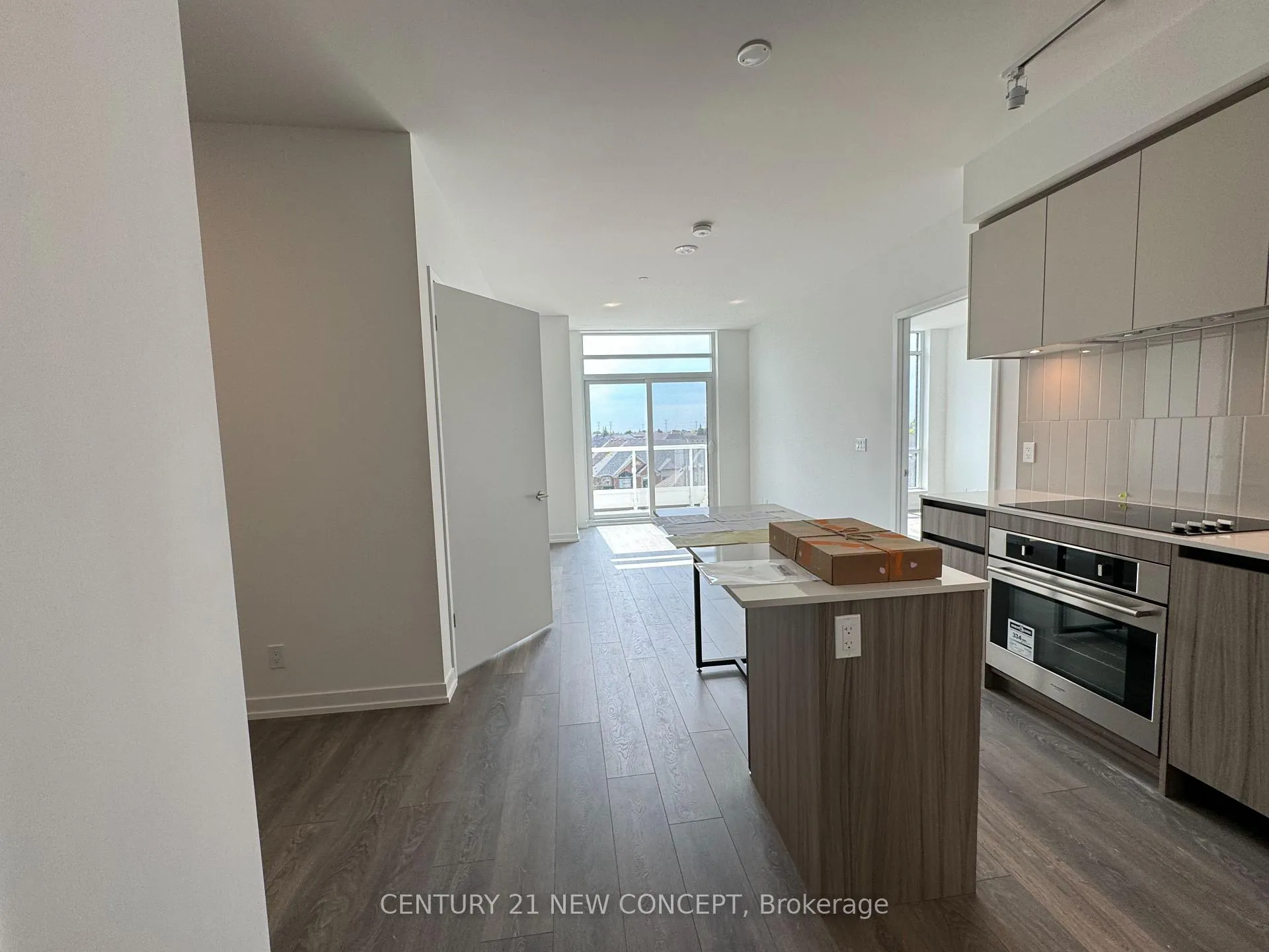 Photo 6 of Unit D-529, 8 beverly glen Boulevard, Vaughan, Beverley Glen — HOMEH