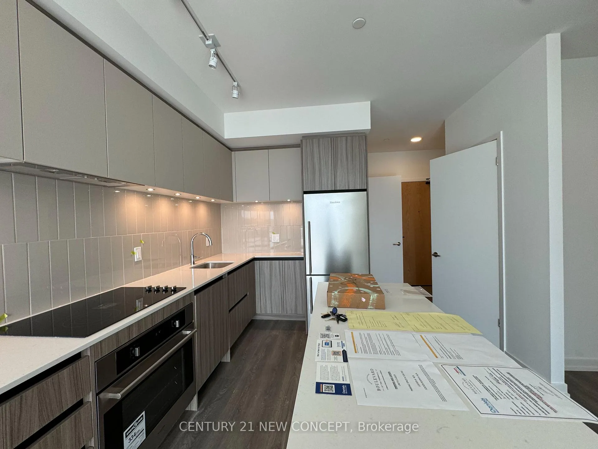 Photo 7 of Unit D-529, 8 beverly glen Boulevard, Vaughan, Beverley Glen — HOMEH