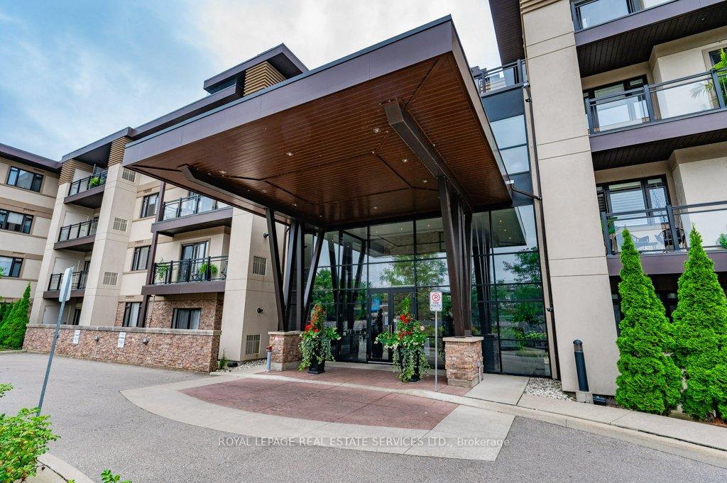 Photo 3 of Unit 417, 128 Garden Drive, Oakville, Central — HOMEH