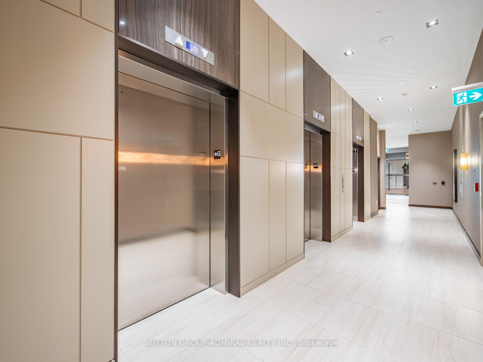 Photo 4 of Unit 1607, 10 Honeycrisp Crescent, Vaughan, Vaughan Corporate Centre — HOMEH