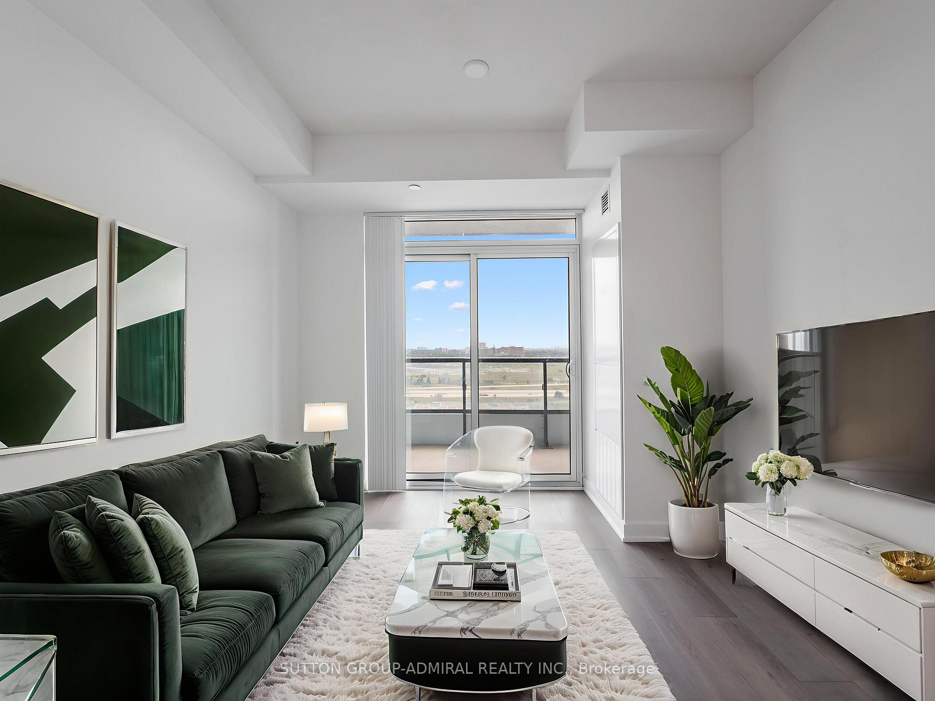 Photo 10 of Unit 1607, 10 Honeycrisp Crescent, Vaughan, Vaughan Corporate Centre — HOMEH