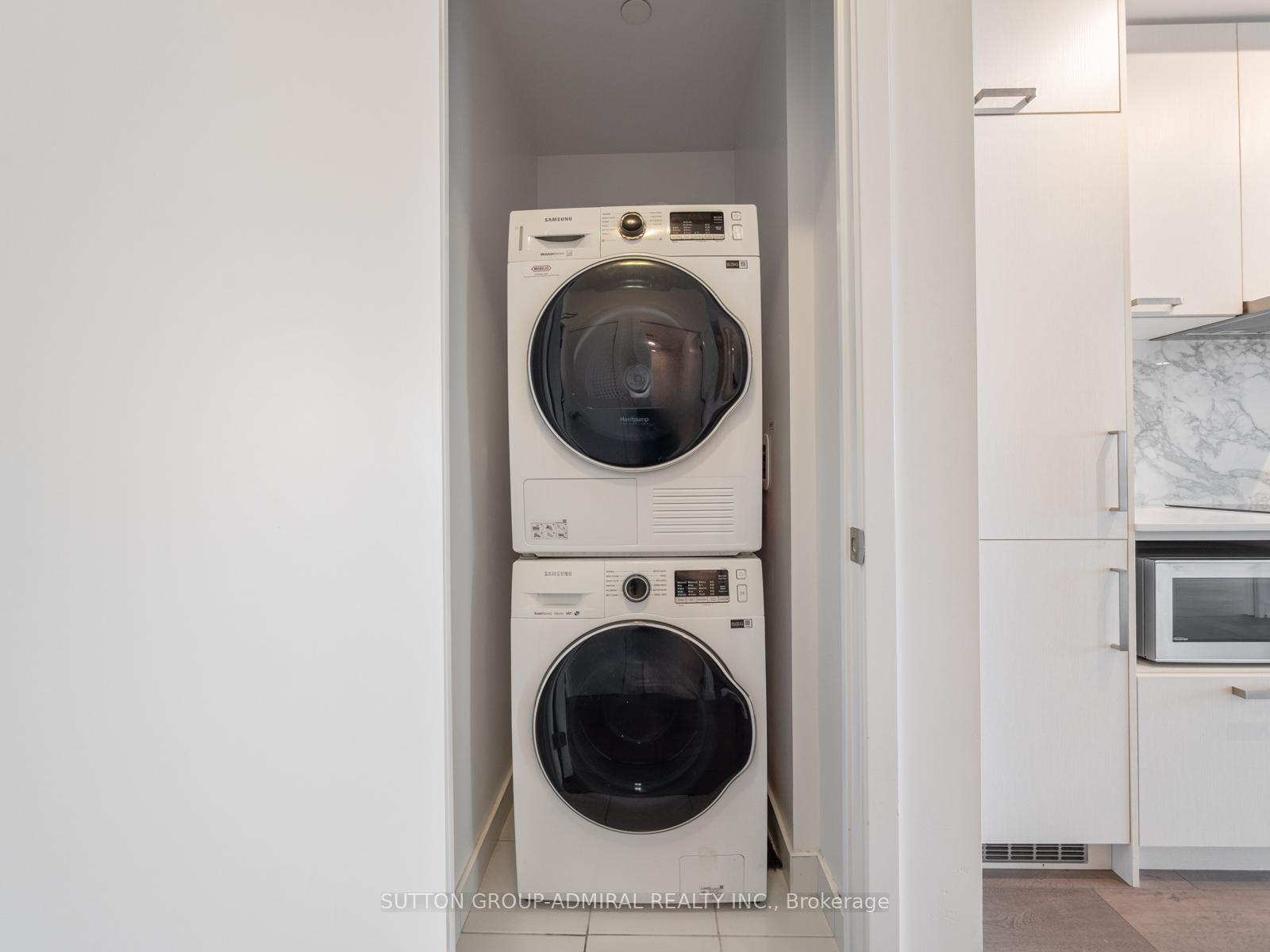 Photo 15 of Unit 1607, 10 Honeycrisp Crescent, Vaughan, Vaughan Corporate Centre — HOMEH