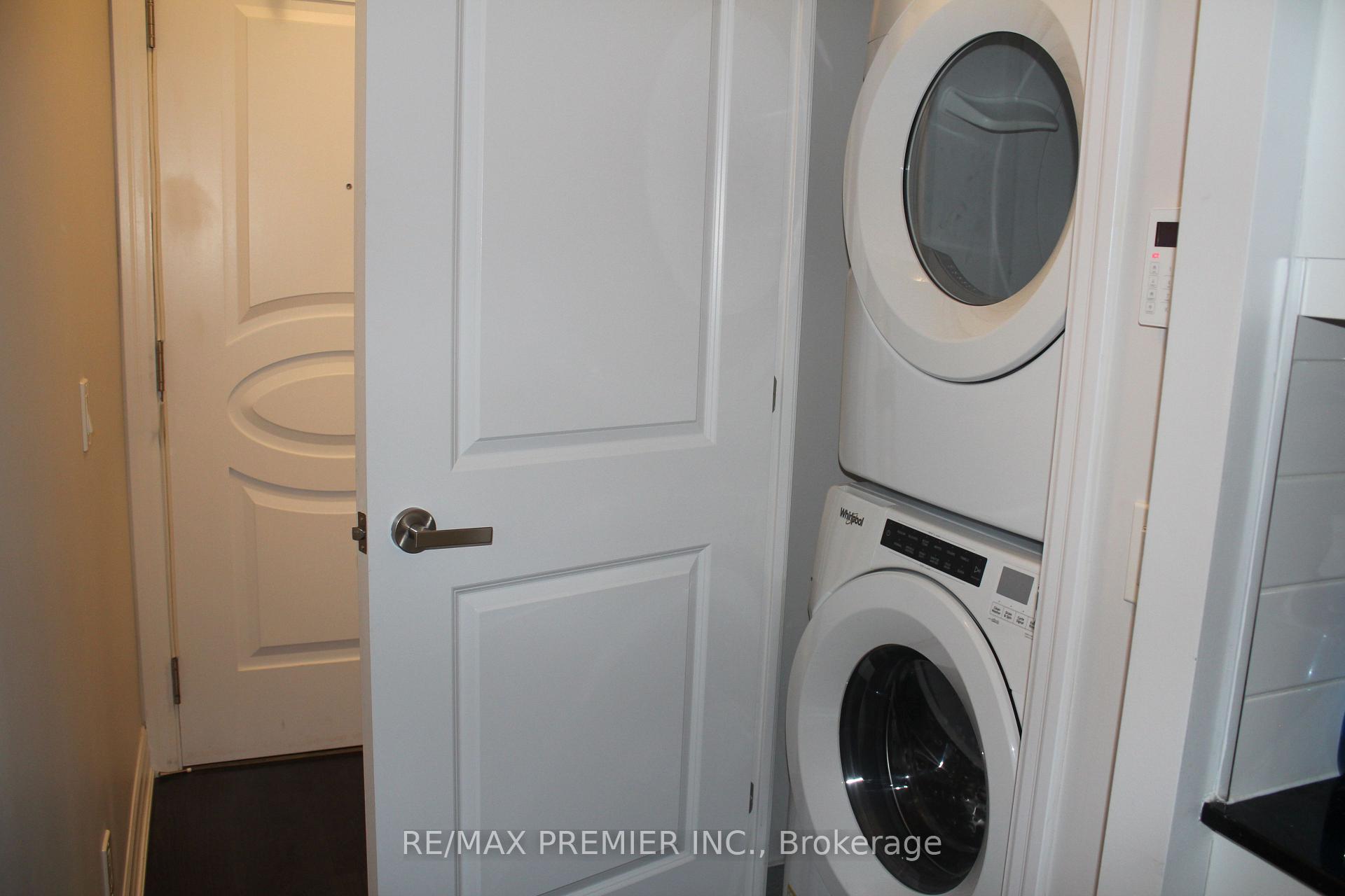 Photo 19 of Unit 1210, 9085 Jane Street, Vaughan, Concord — HOMEH