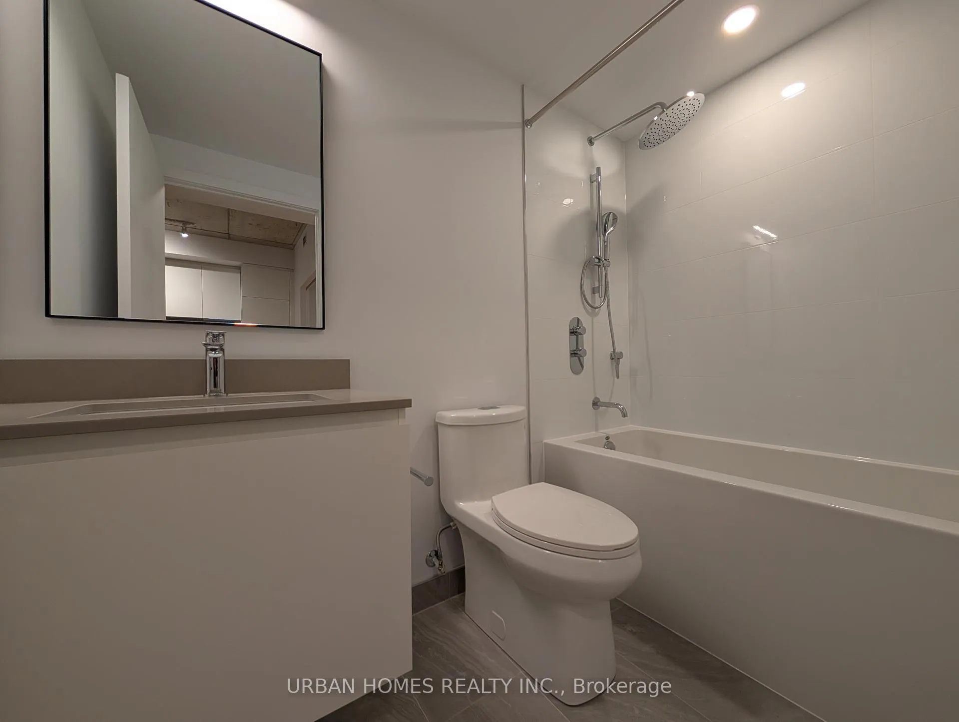 Photo 17 of Unit 413, 1720 Bayview Avenue, Toronto, Mount Pleasant East — HOMEH