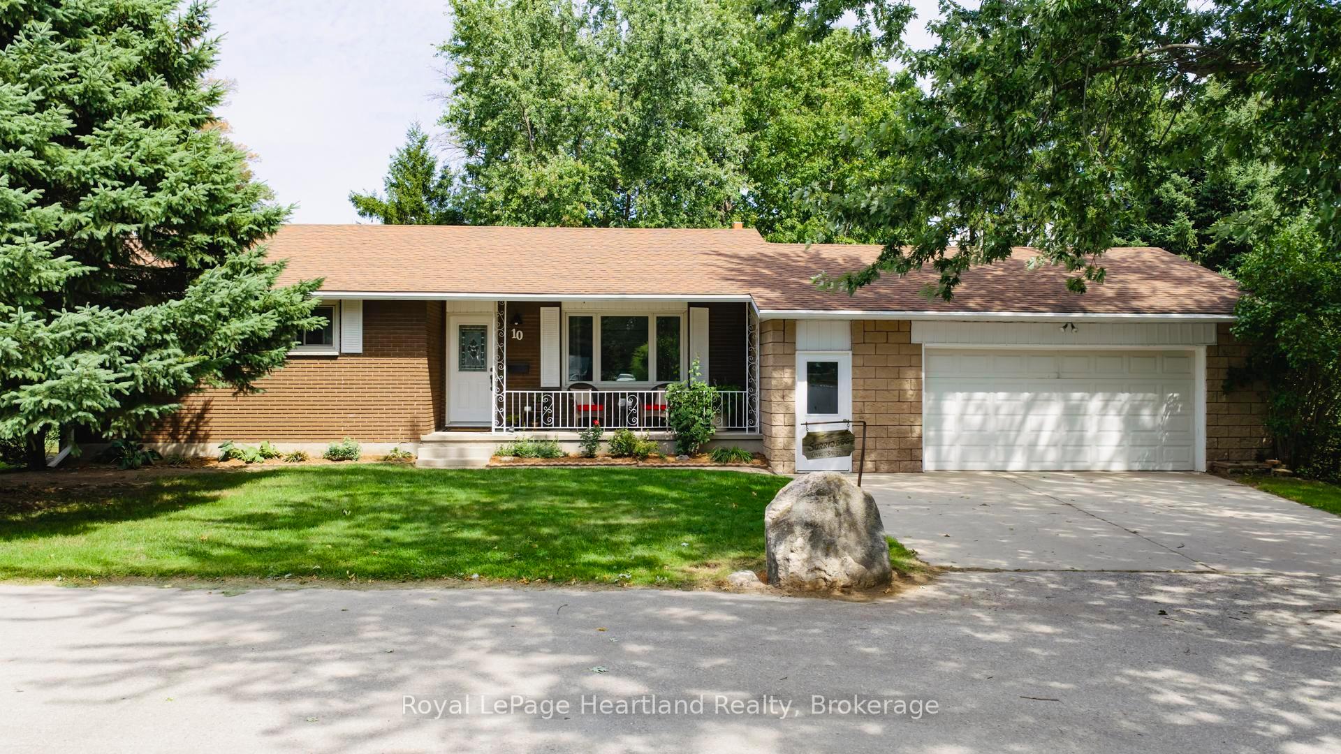 Front of 10 Bissett Court