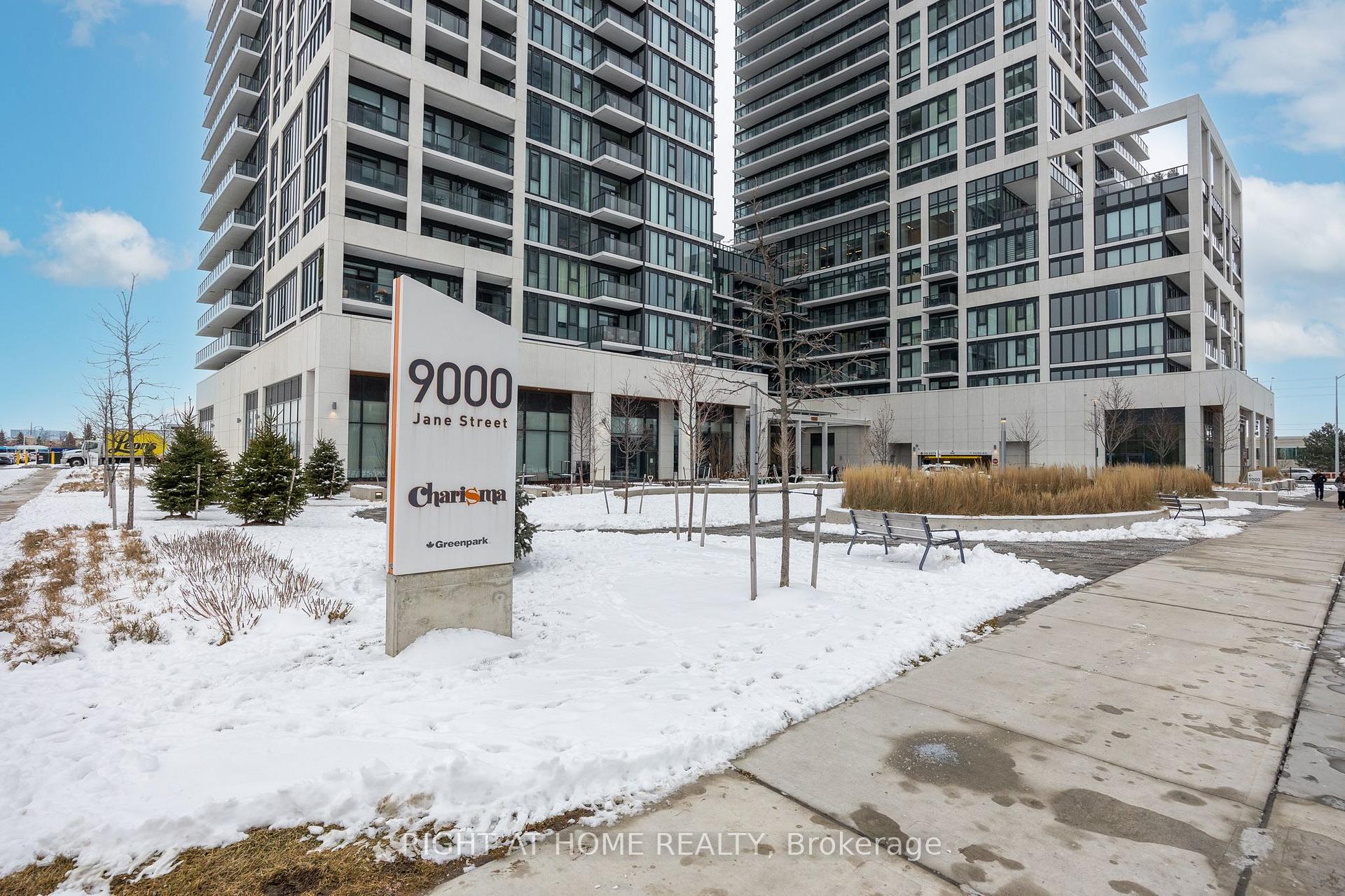 Photo 2 of Unit 1025, 9000 Jane Street, Vaughan, Vellore Village — HOMEH