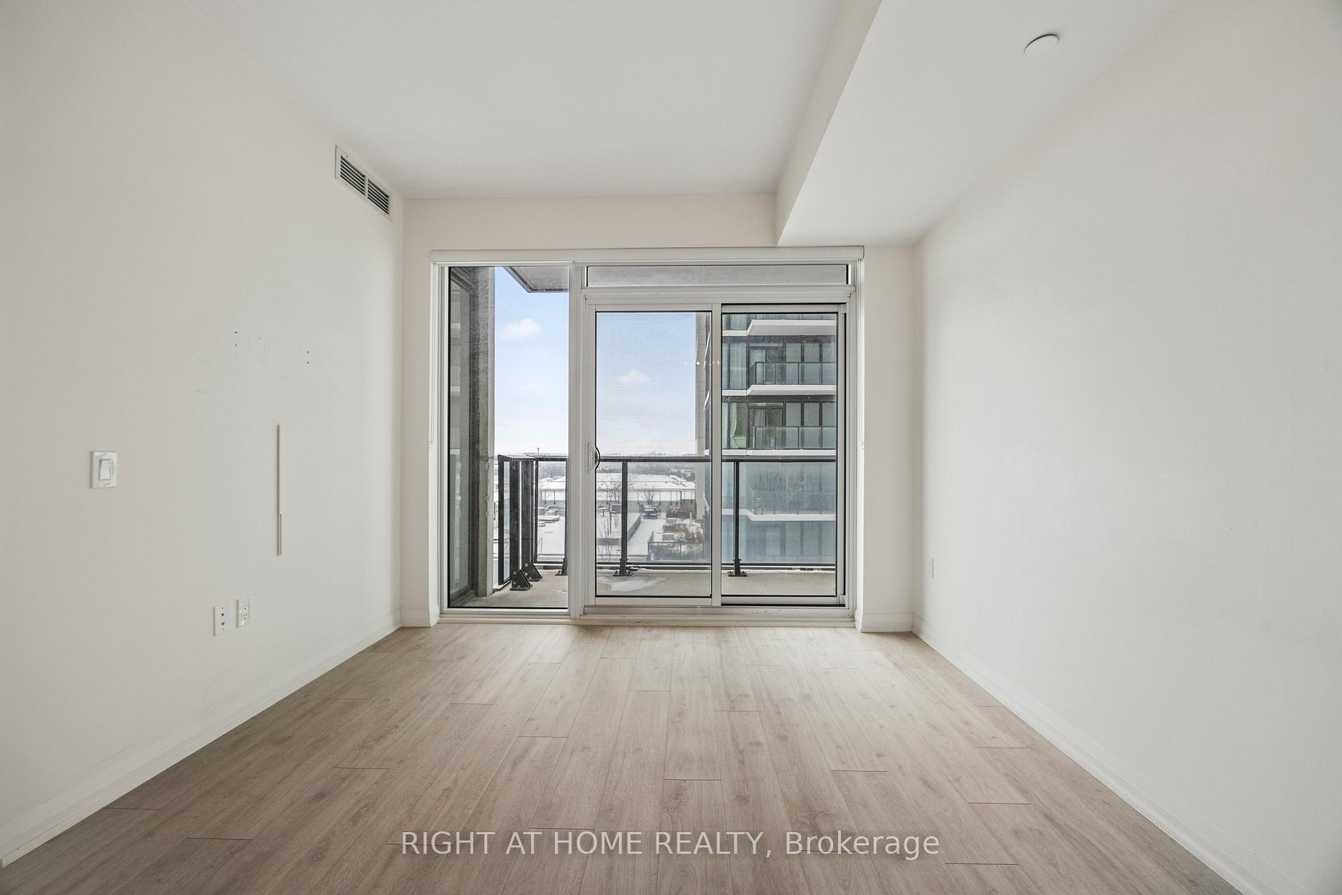 Photo 22 of Unit 1025, 9000 Jane Street, Vaughan, Vellore Village — HOMEH
