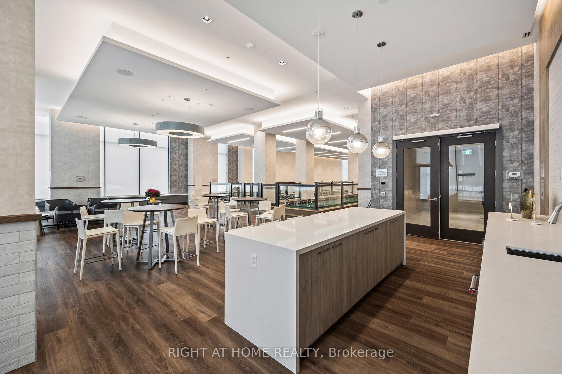 Photo 36 of Unit 1025, 9000 Jane Street, Vaughan, Vellore Village — HOMEH