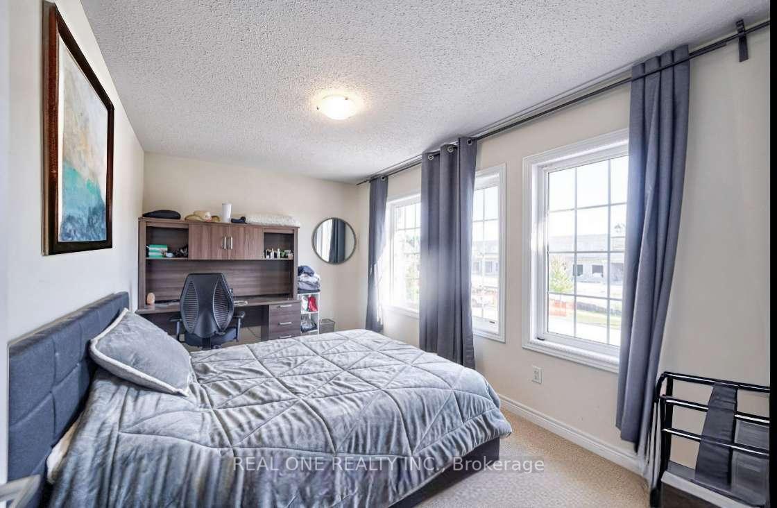 Photo 8 of 378 Hartwell Way, Aurora, Rural Aurora — HOMEH