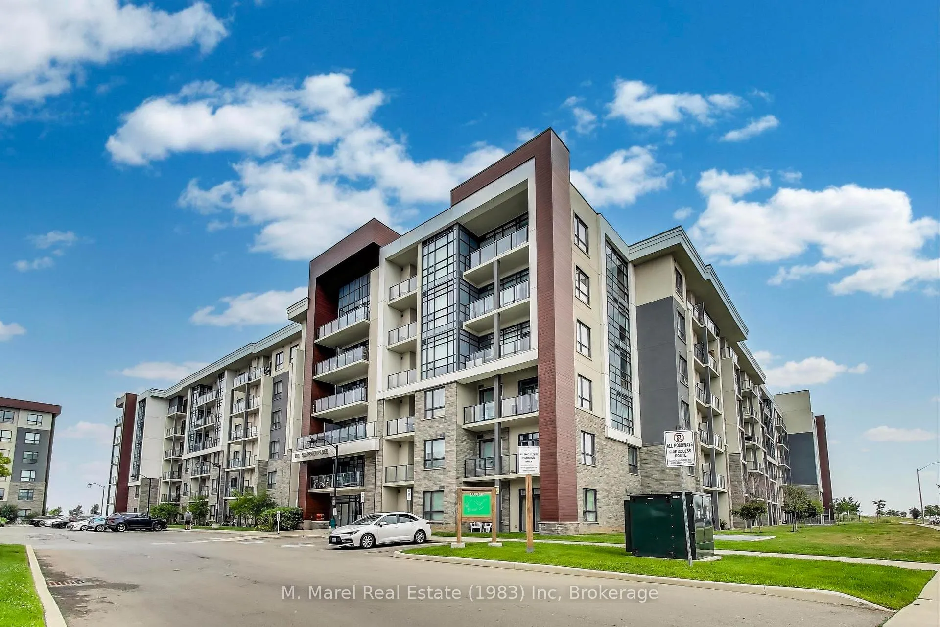 Photo 1 of Unit 223, 101 Shoreview Place, Hamilton, Lakeshore — HOMEH