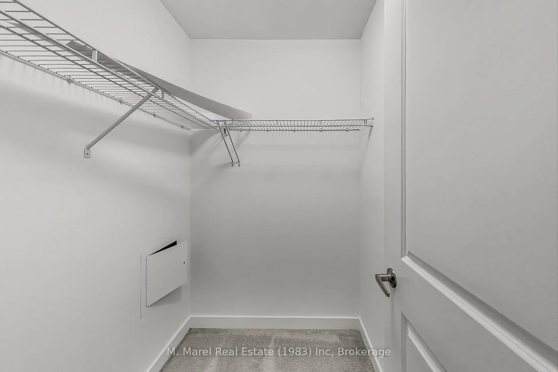 Photo 11 of Unit 223, 101 Shoreview Place, Hamilton, Lakeshore — HOMEH