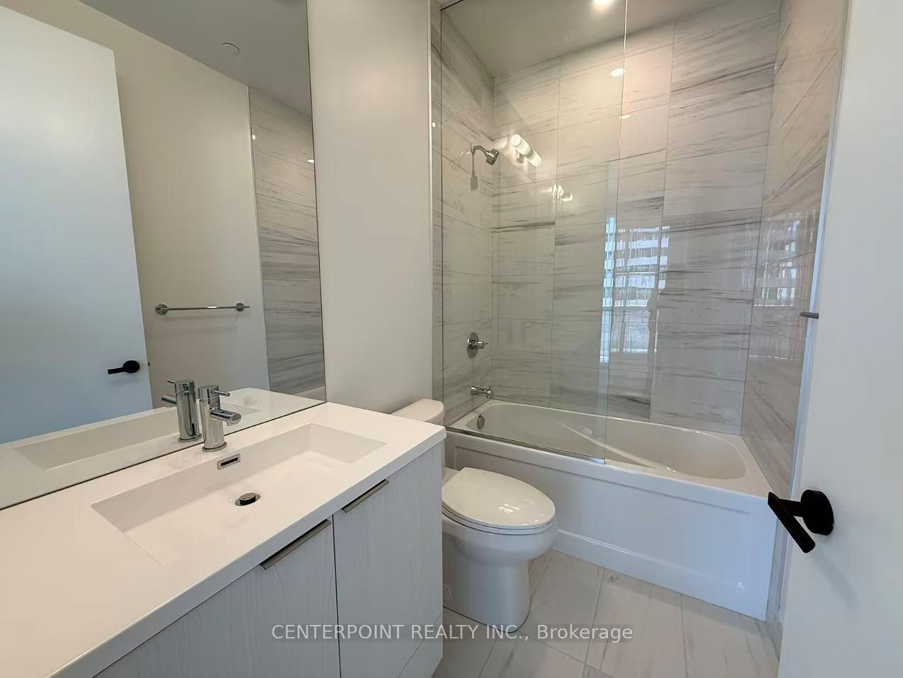 Photo 6 of Unit 2701, 8 Interchange Way, Vaughan, Vaughan Corporate Centre — HOMEH