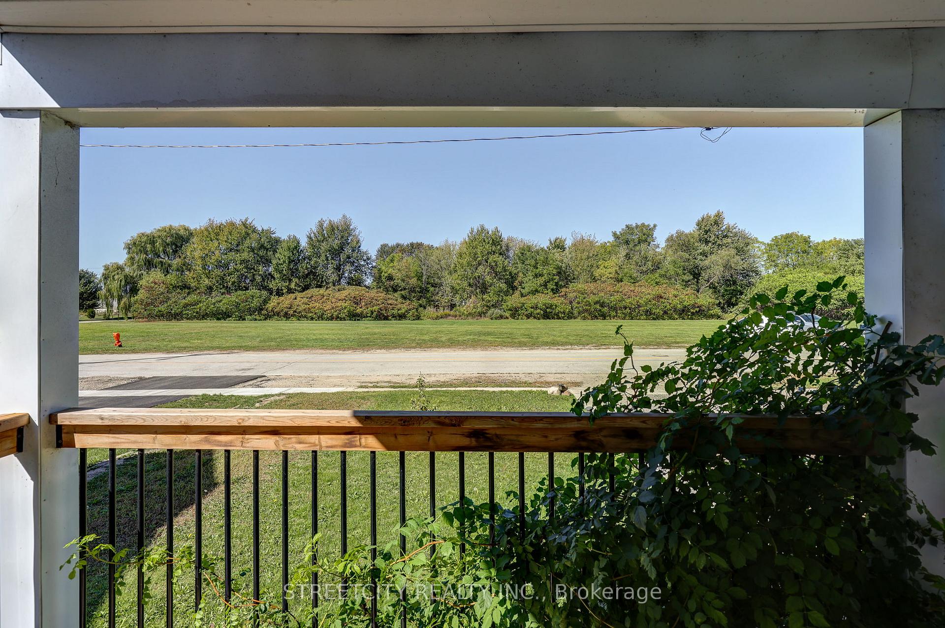 Photo 4 of 276 Marsh Line, Dutton/Dunwich, Dutton — HOMEH