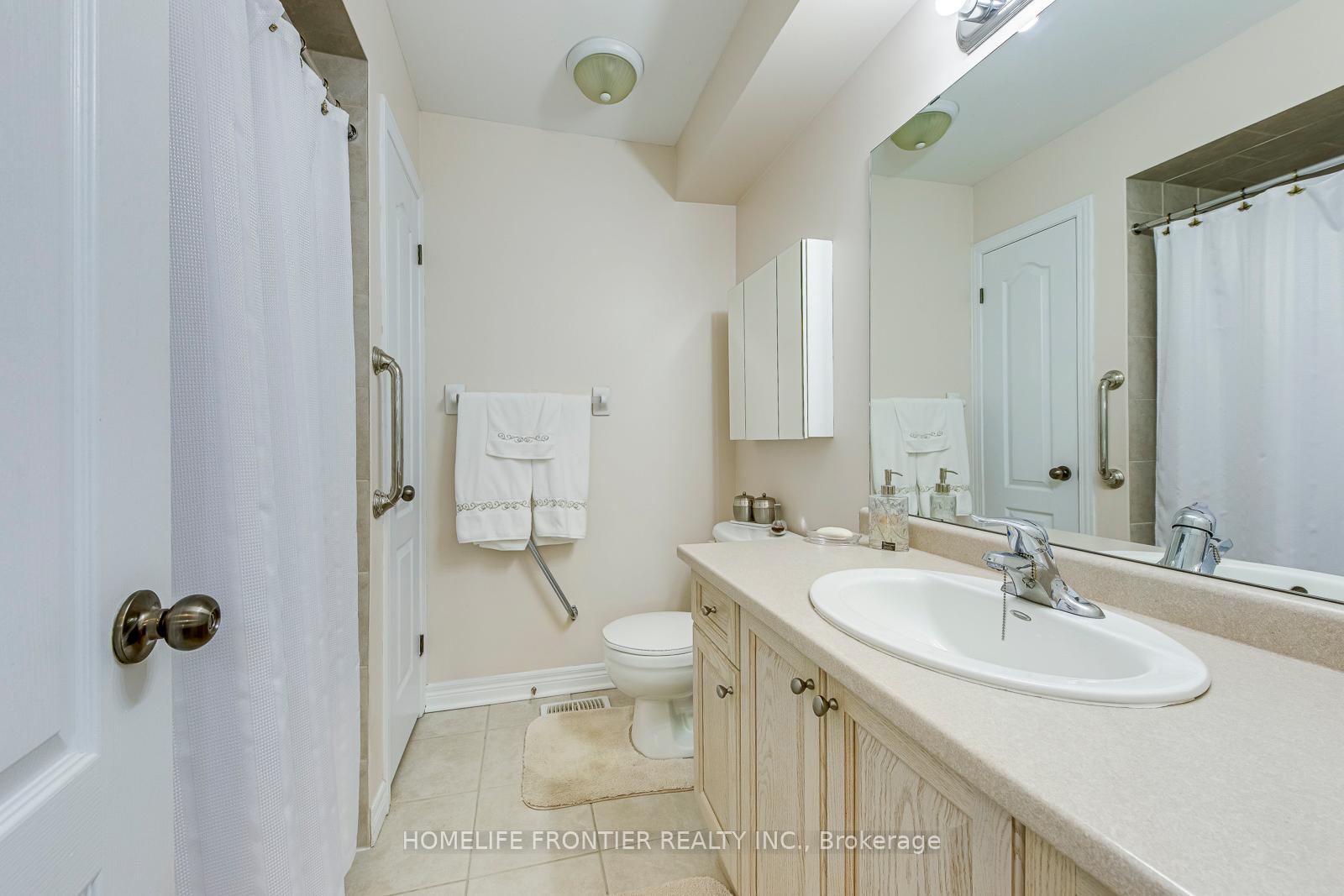 Photo 19 of Unit 16, 90 Oakhampton Trail, Hamilton, Twenty Place — HOMEH