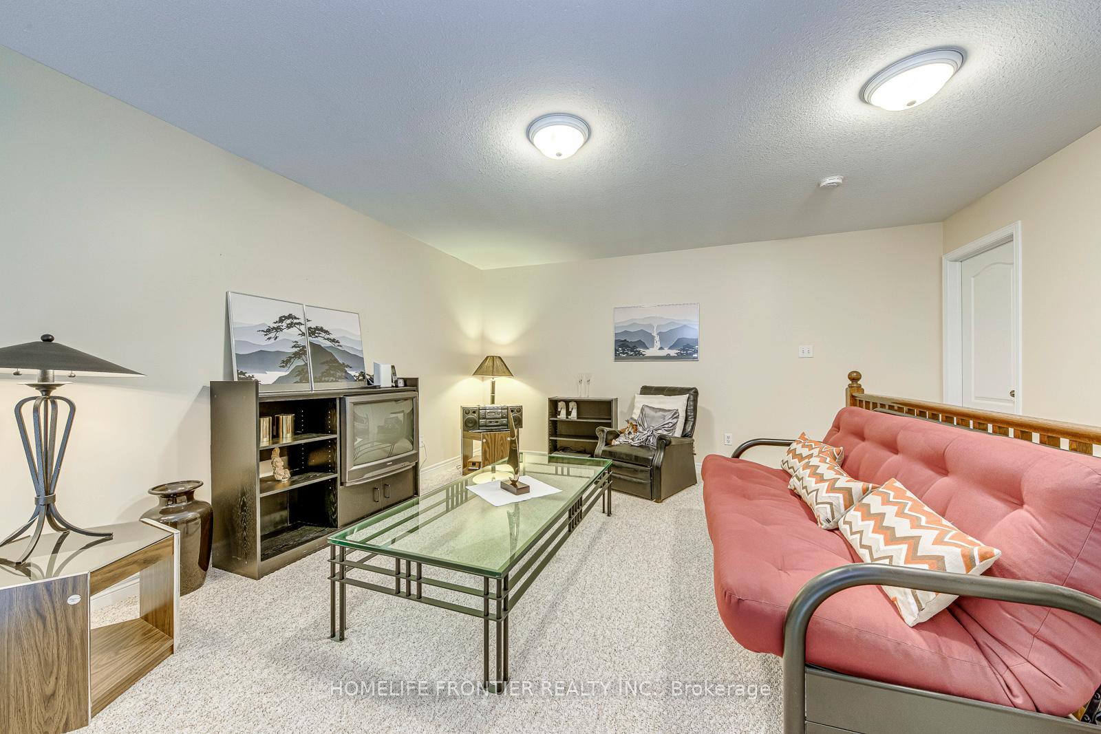 Photo 24 of Unit 16, 90 Oakhampton Trail, Hamilton, Twenty Place — HOMEH