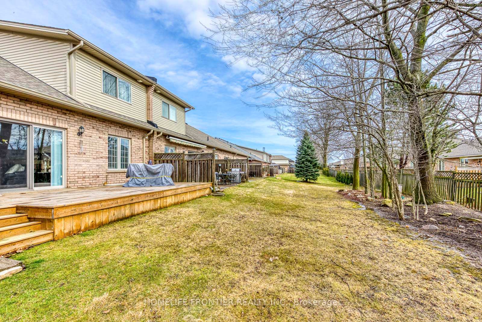 Photo 37 of Unit 16, 90 Oakhampton Trail, Hamilton, Twenty Place — HOMEH