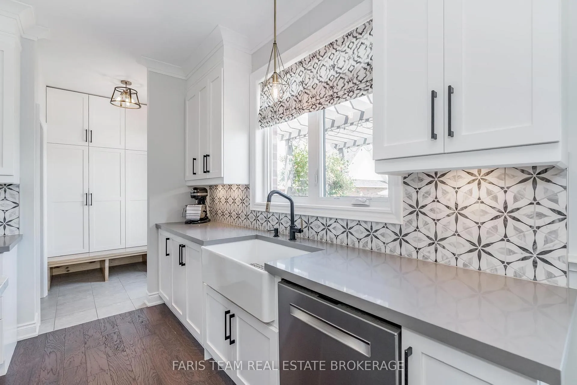 Photo 10 of 38 Nelson Street, Clearview, Creemore — HOMEH