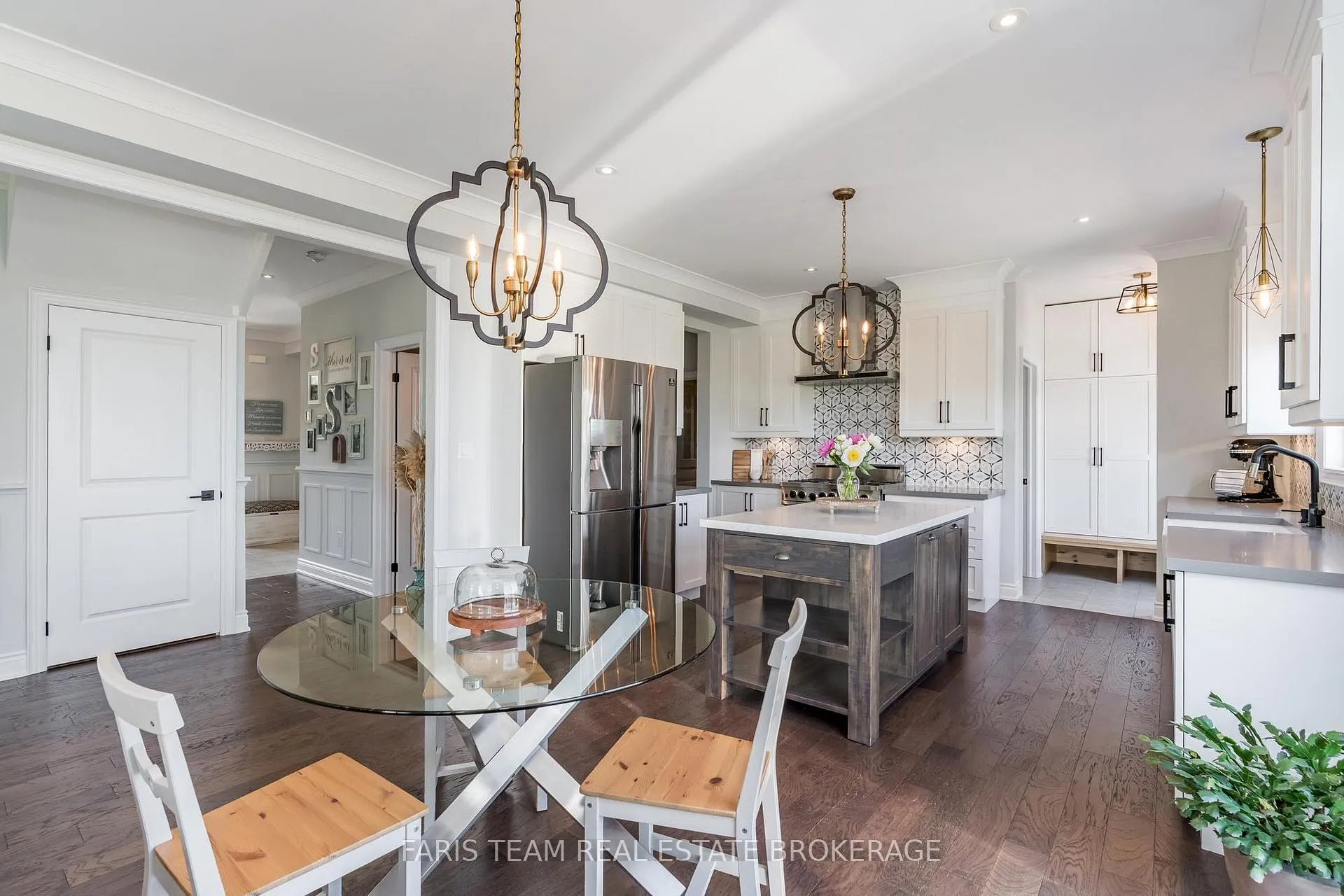 Photo 15 of 38 Nelson Street, Clearview, Creemore — HOMEH