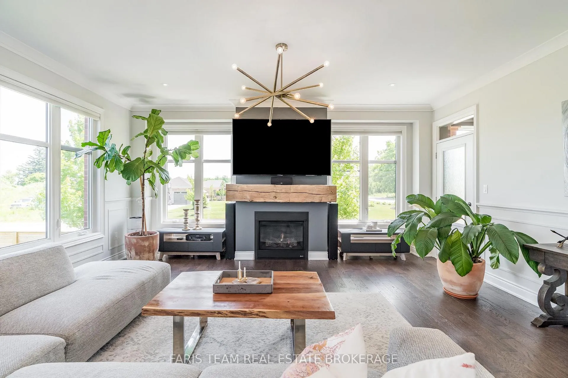 Photo 17 of 38 Nelson Street, Clearview, Creemore — HOMEH
