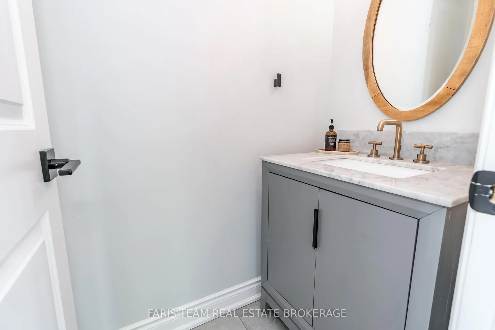 Photo 20 of 38 Nelson Street, Clearview, Creemore — HOMEH