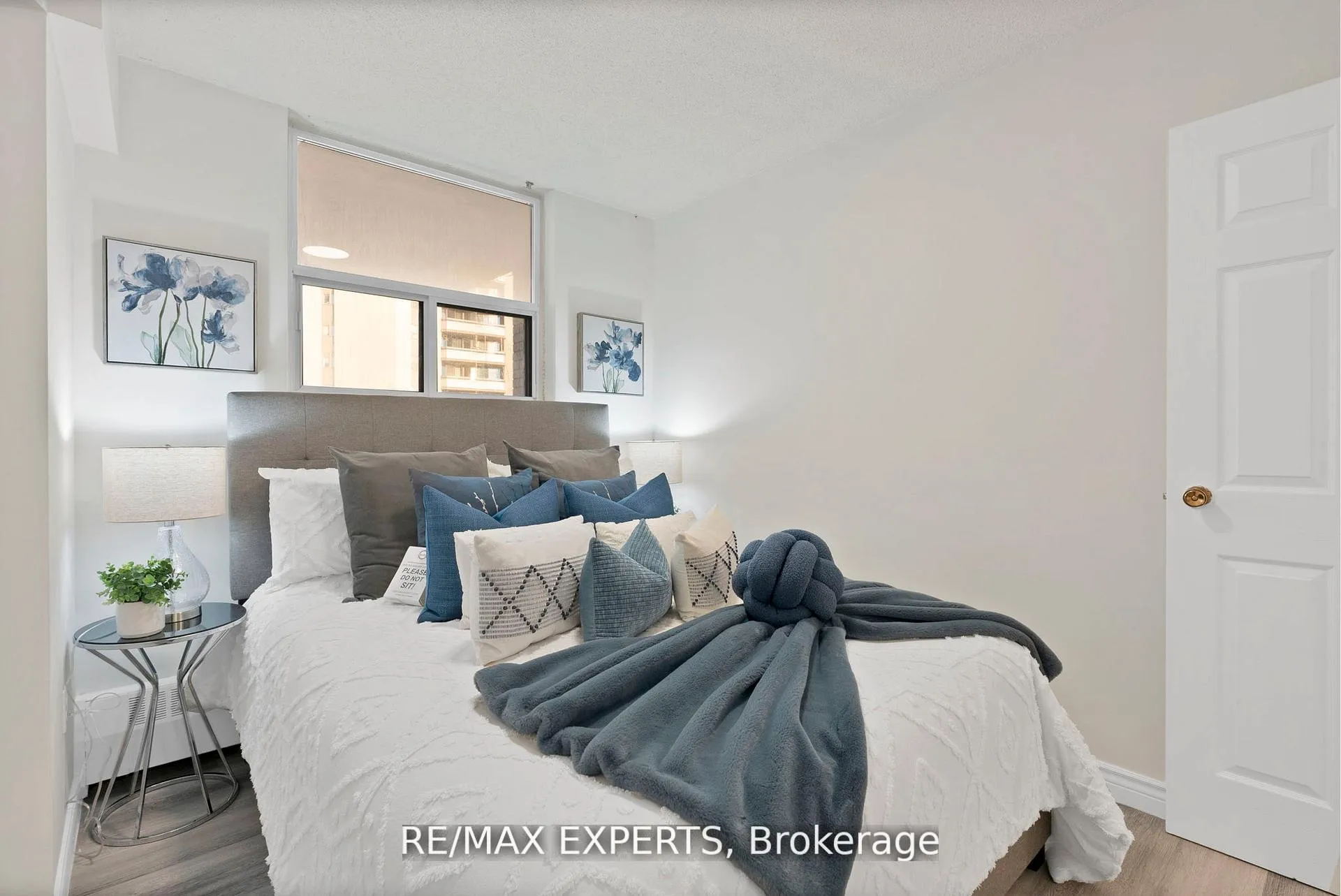 Photo 27 of Unit 1013, 390 Dixon Road, Etobicoke, Kingsview Village-The Westway — HOMEH