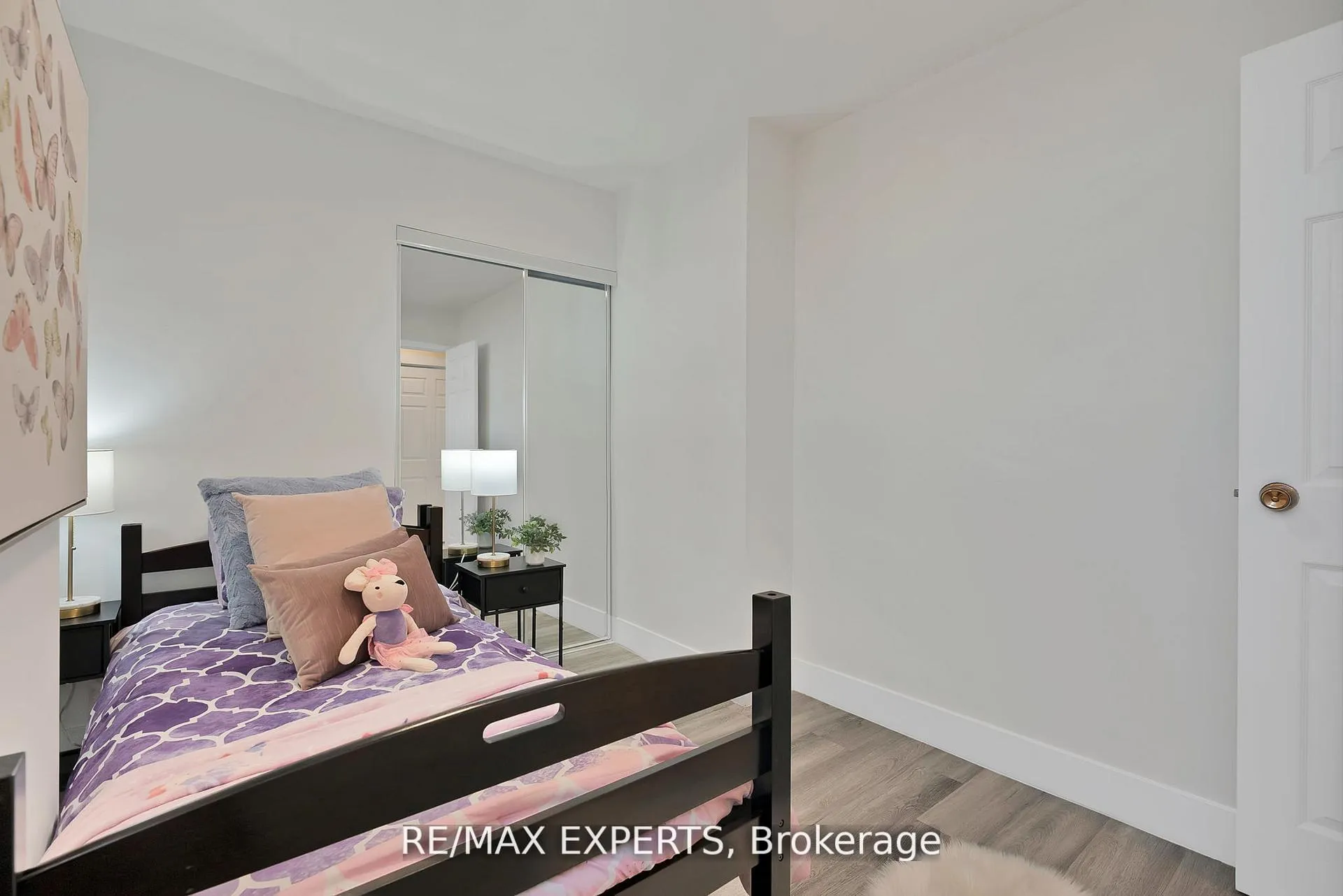 Photo 31 of Unit 1013, 390 Dixon Road, Etobicoke, Kingsview Village-The Westway — HOMEH
