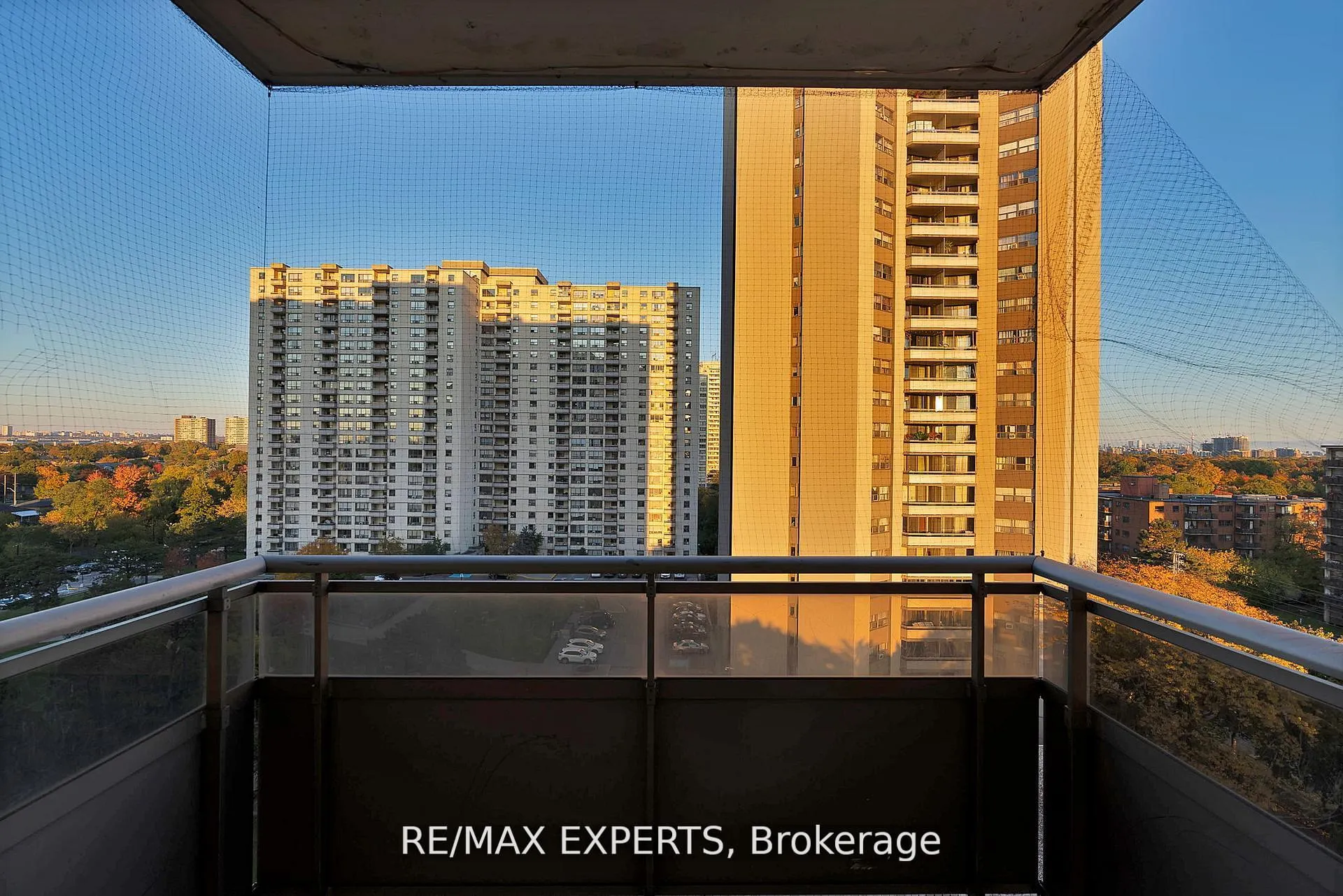 Photo 36 of Unit 1013, 390 Dixon Road, Etobicoke, Kingsview Village-The Westway — HOMEH