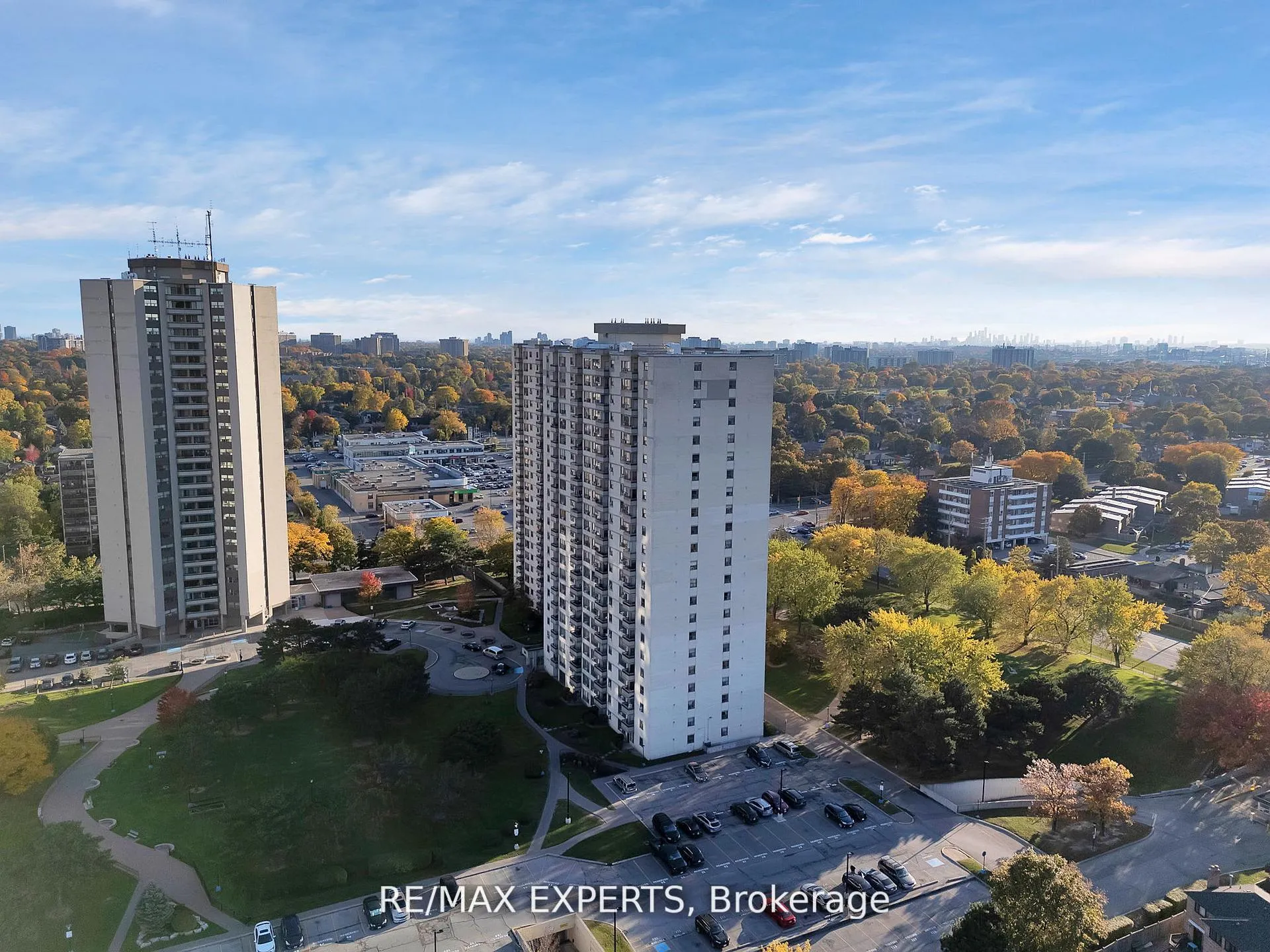 Photo 48 of Unit 1013, 390 Dixon Road, Etobicoke, Kingsview Village-The Westway — HOMEH