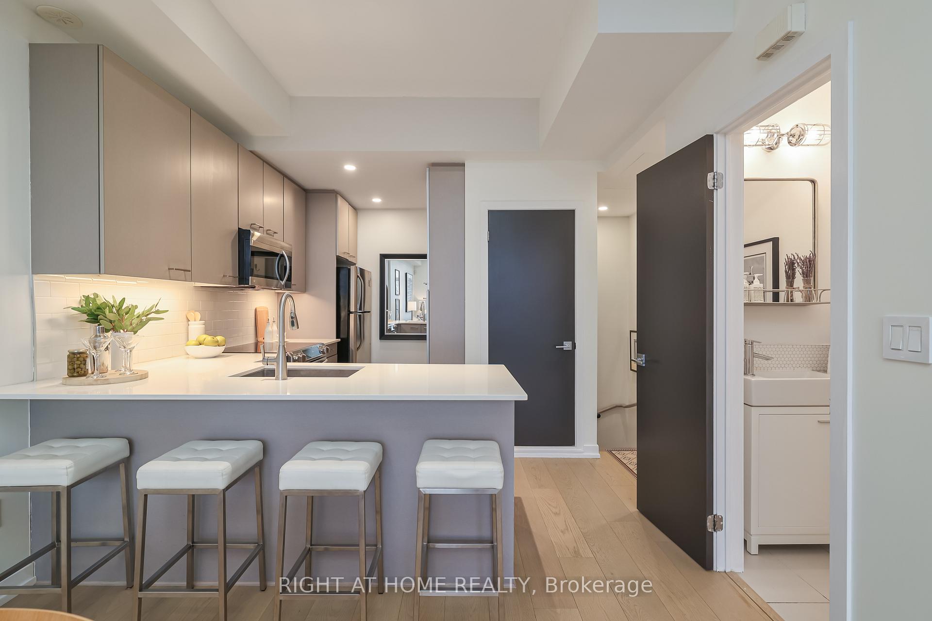 Photo 8 of Unit 8, 1331 Gerrard Street E, Toronto, Greenwood-Coxwell — HOMEH