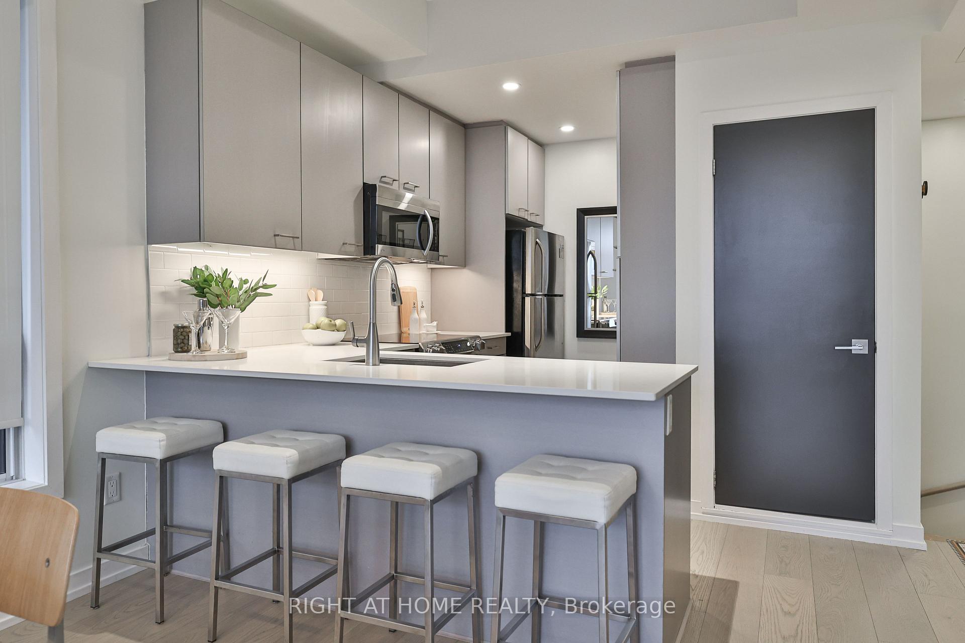 Photo 9 of Unit 8, 1331 Gerrard Street E, Toronto, Greenwood-Coxwell — HOMEH