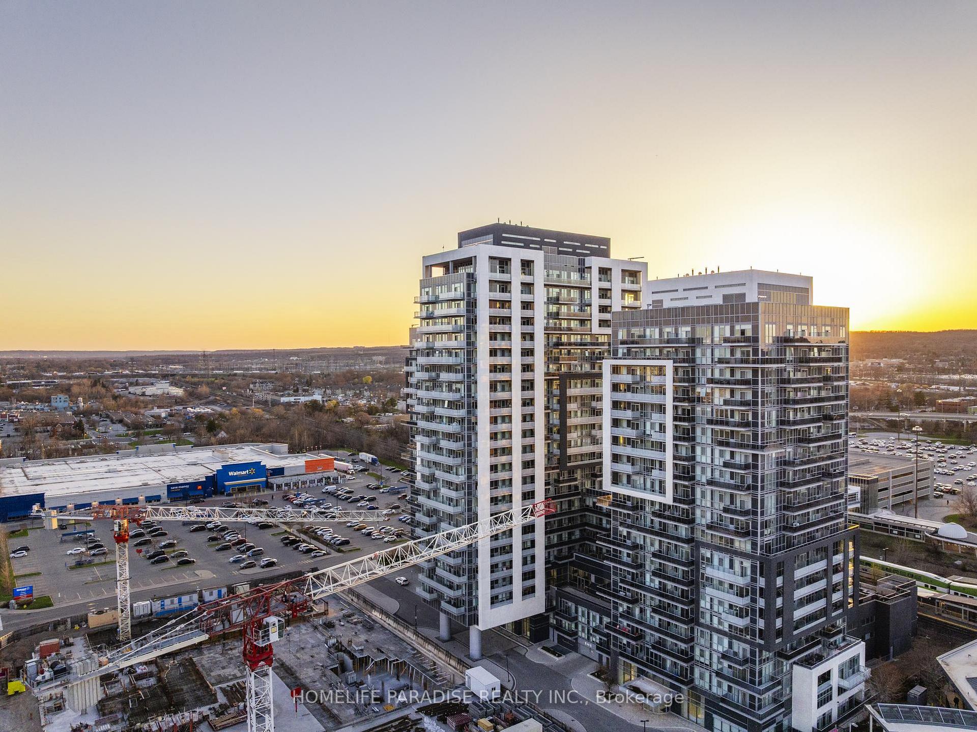 Front of Unit 1407, 2087 Fairview Street