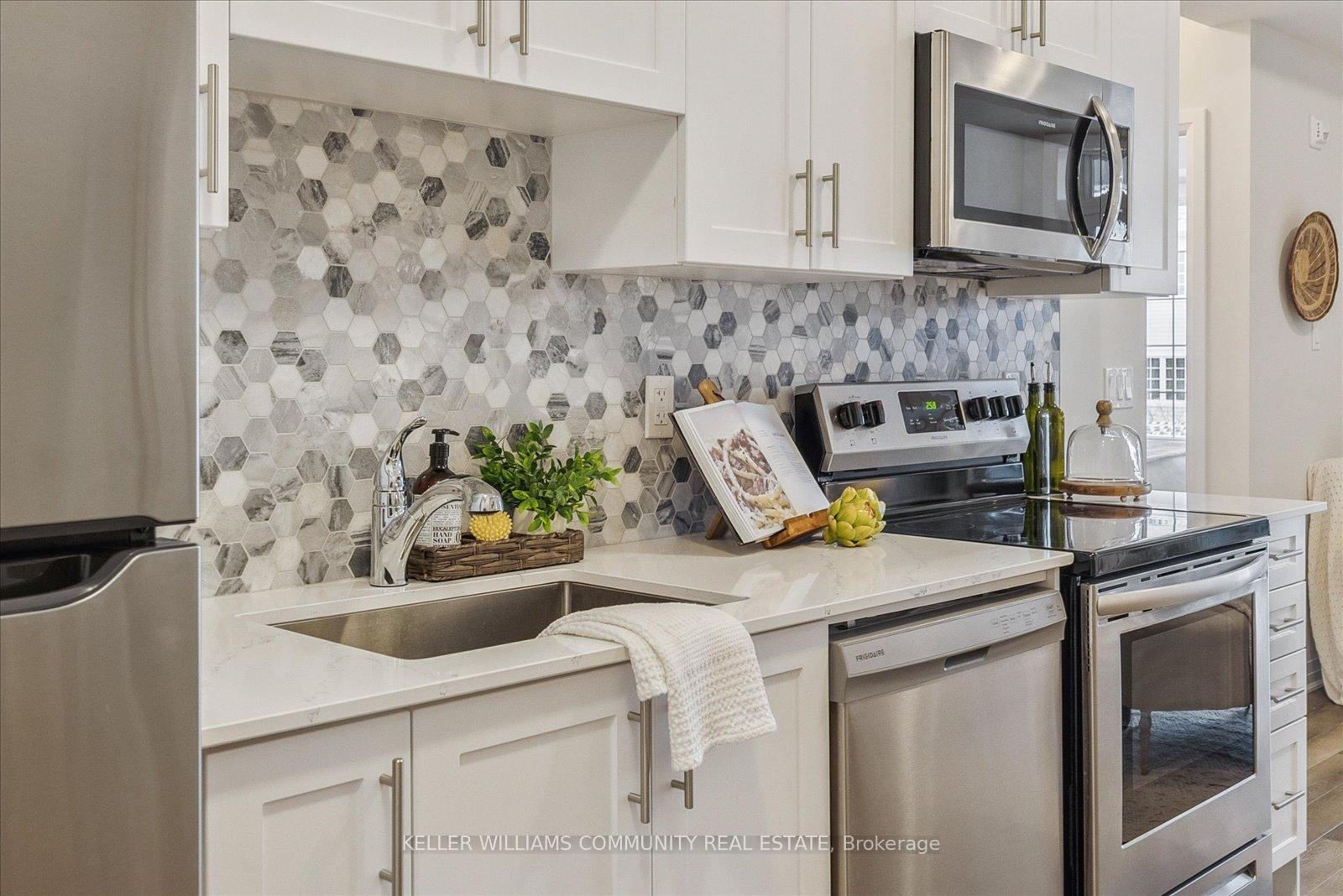 Photo 5 of Unit 206, 65 Shipway Avenue, Clarington, Newcastle — HOMEH