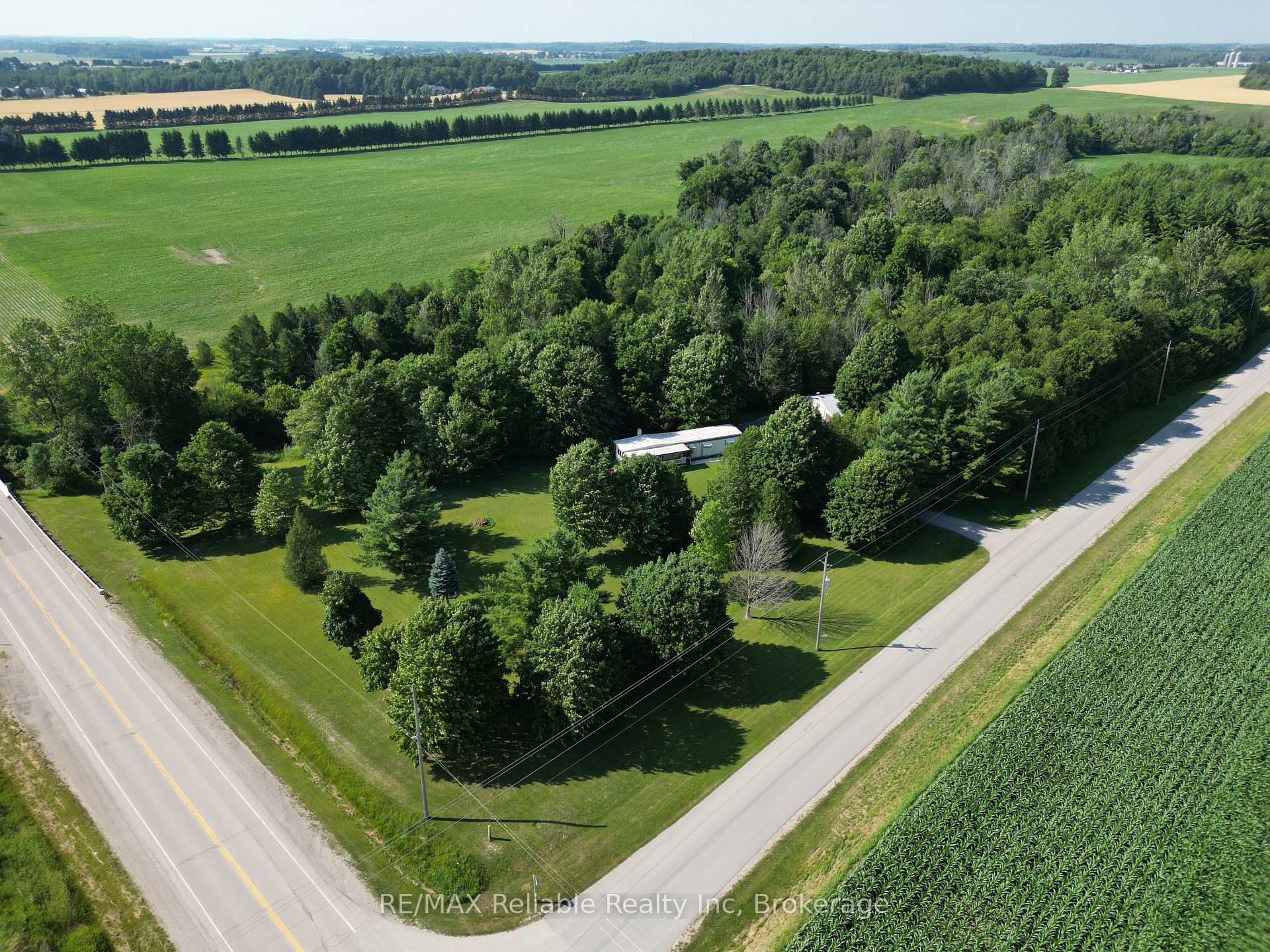 Photo 3 of 82017 Bandon Line, Central Huron, Hullett — HOMEH