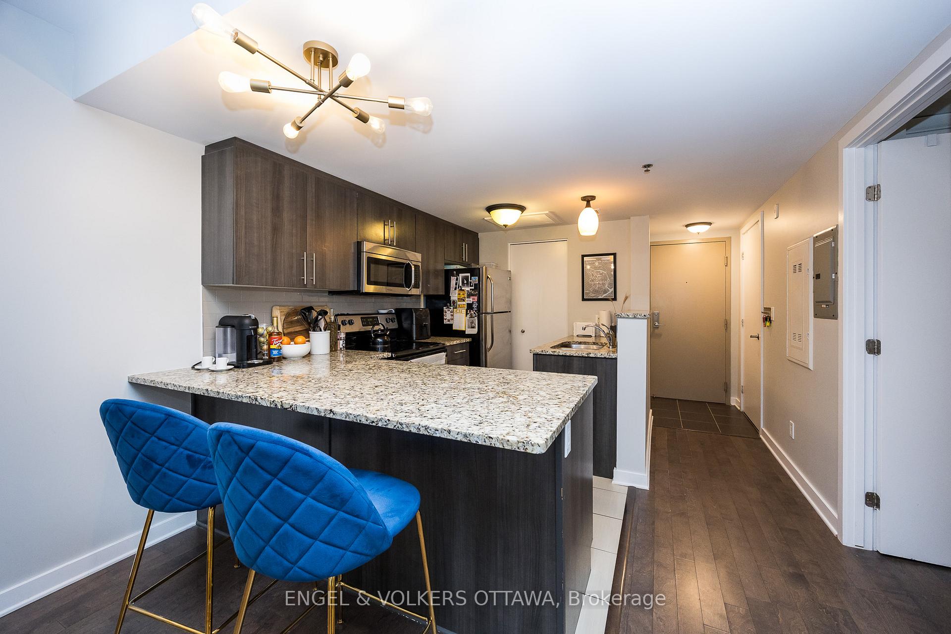Photo 4 of Unit 305, 456 King Edward Avenue, Ottawa, Sandy Hill — HOMEH