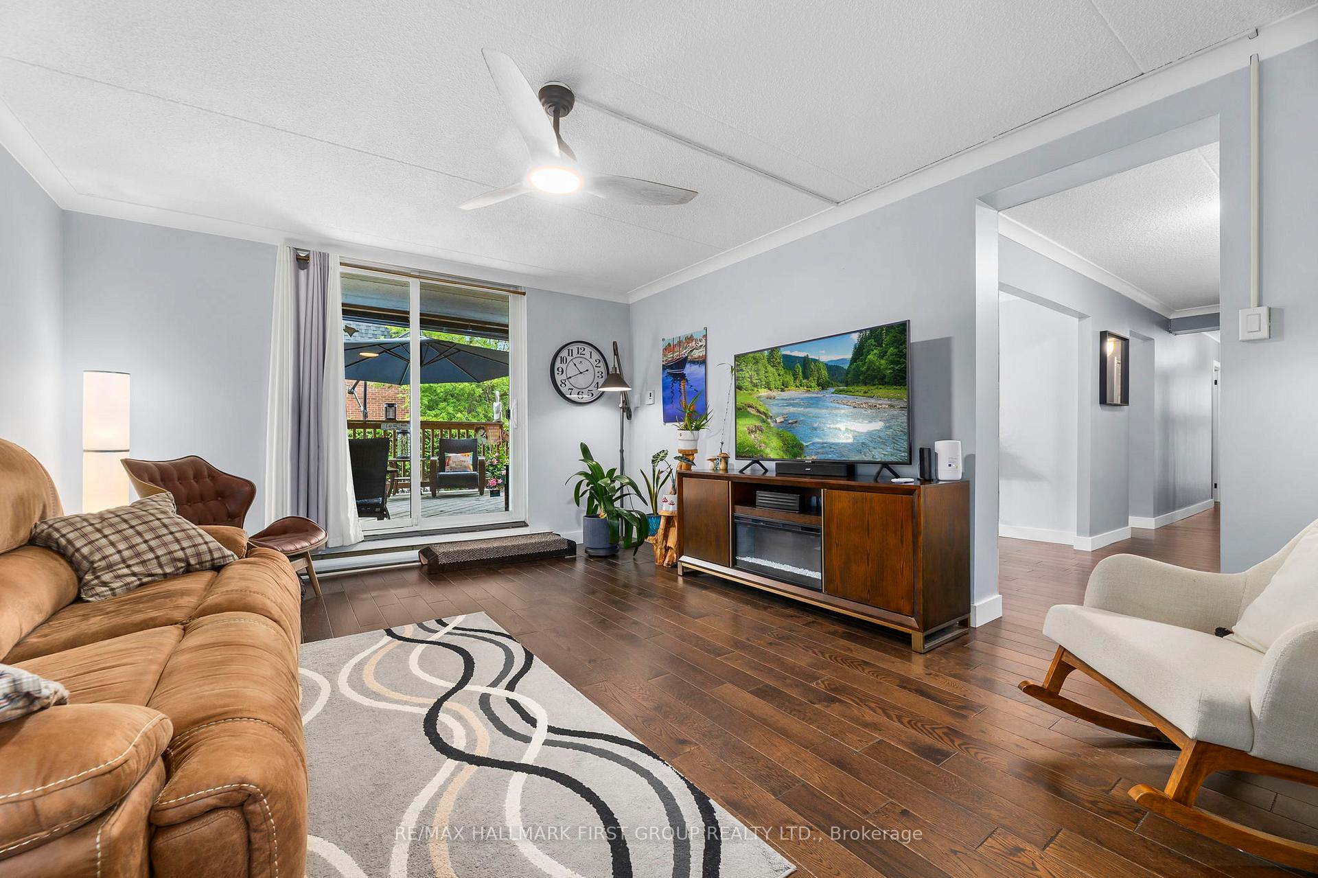 Photo 4 of Unit 104, 580 Mary Street E, Whitby, Downtown Whitby — HOMEH