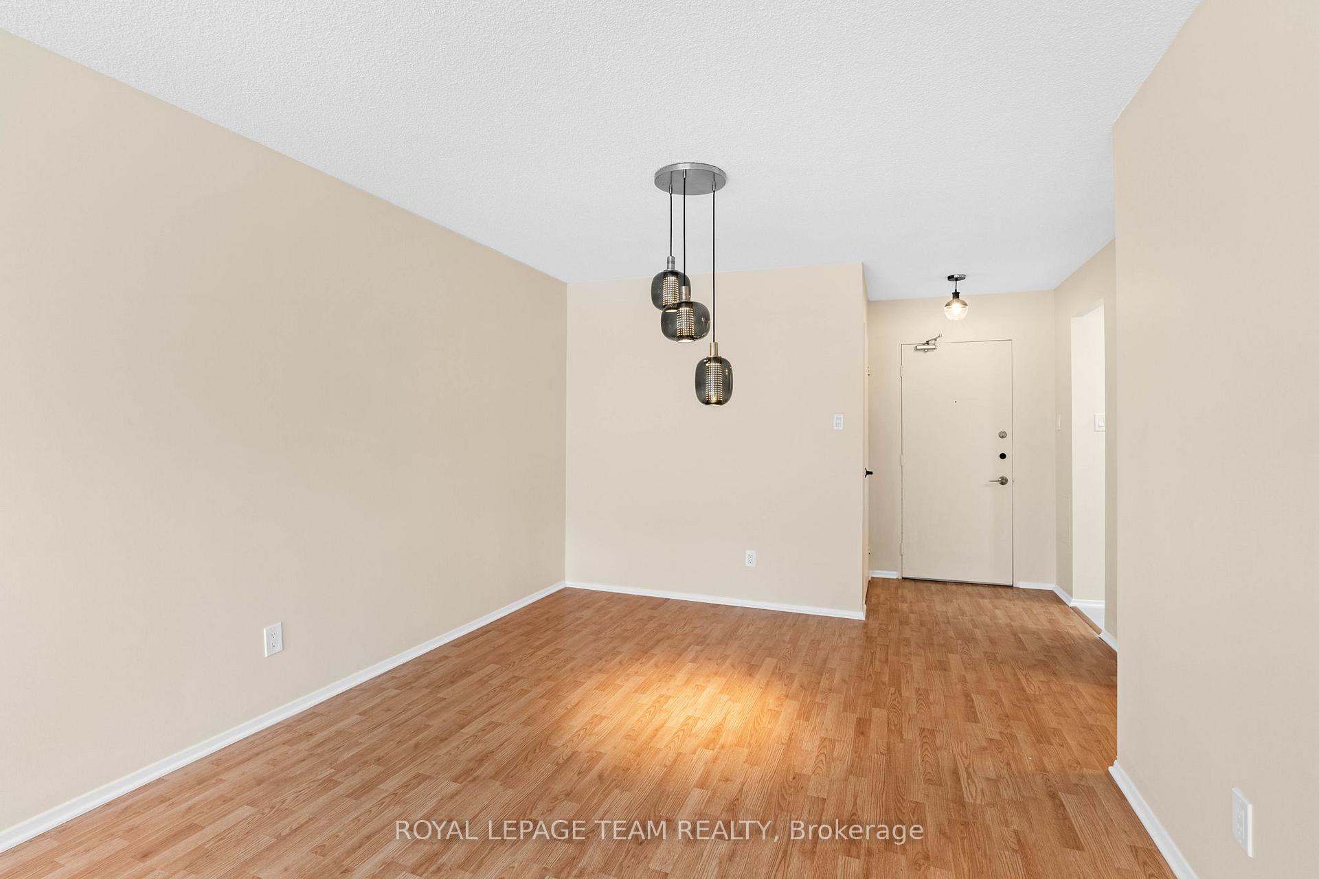 Photo 14 of Unit 201, 60 Mcleod Street, Ottawa, Ottawa Centre/Golden Triangle — HOMEH