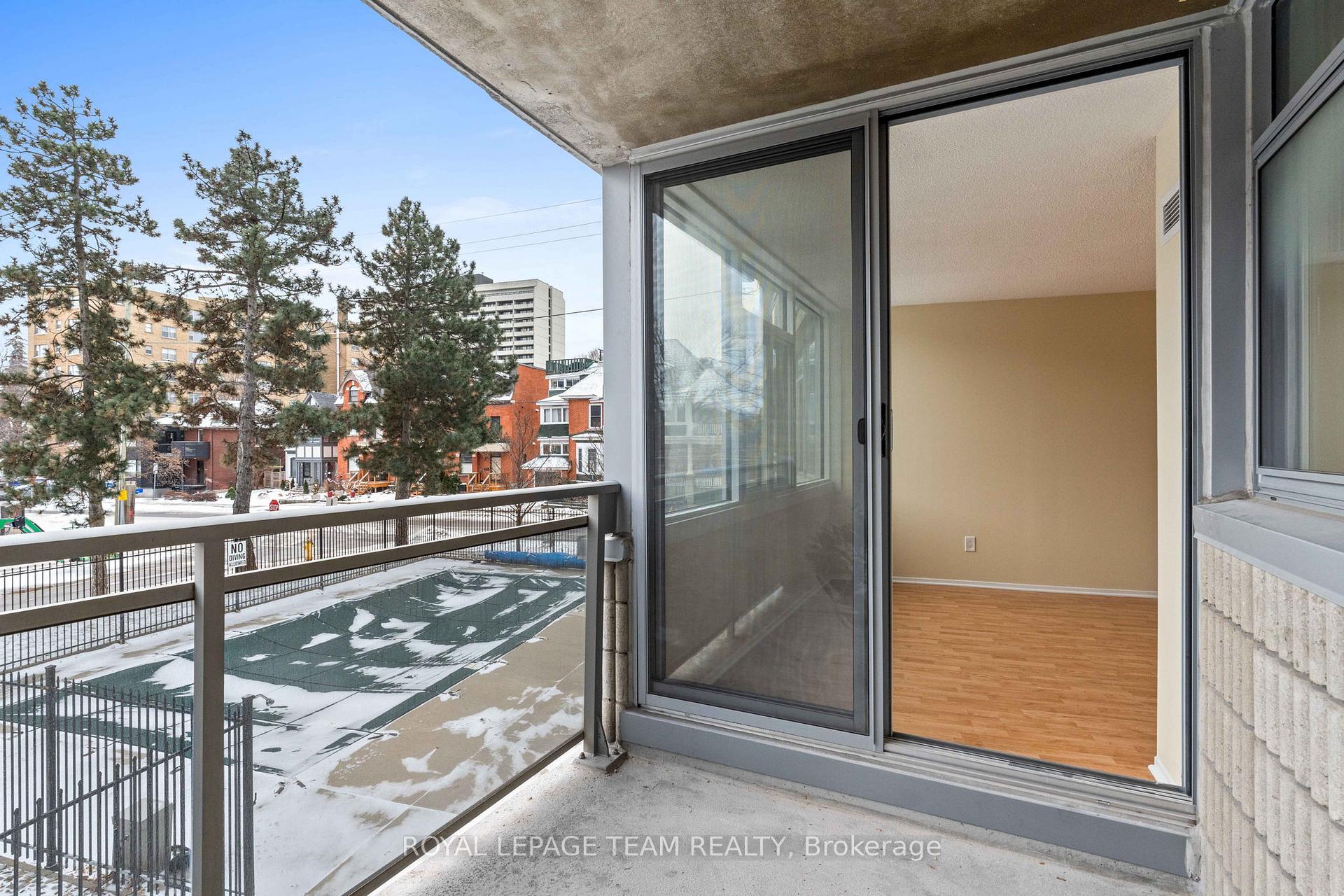 Photo 23 of Unit 201, 60 Mcleod Street, Ottawa, Ottawa Centre/Golden Triangle — HOMEH