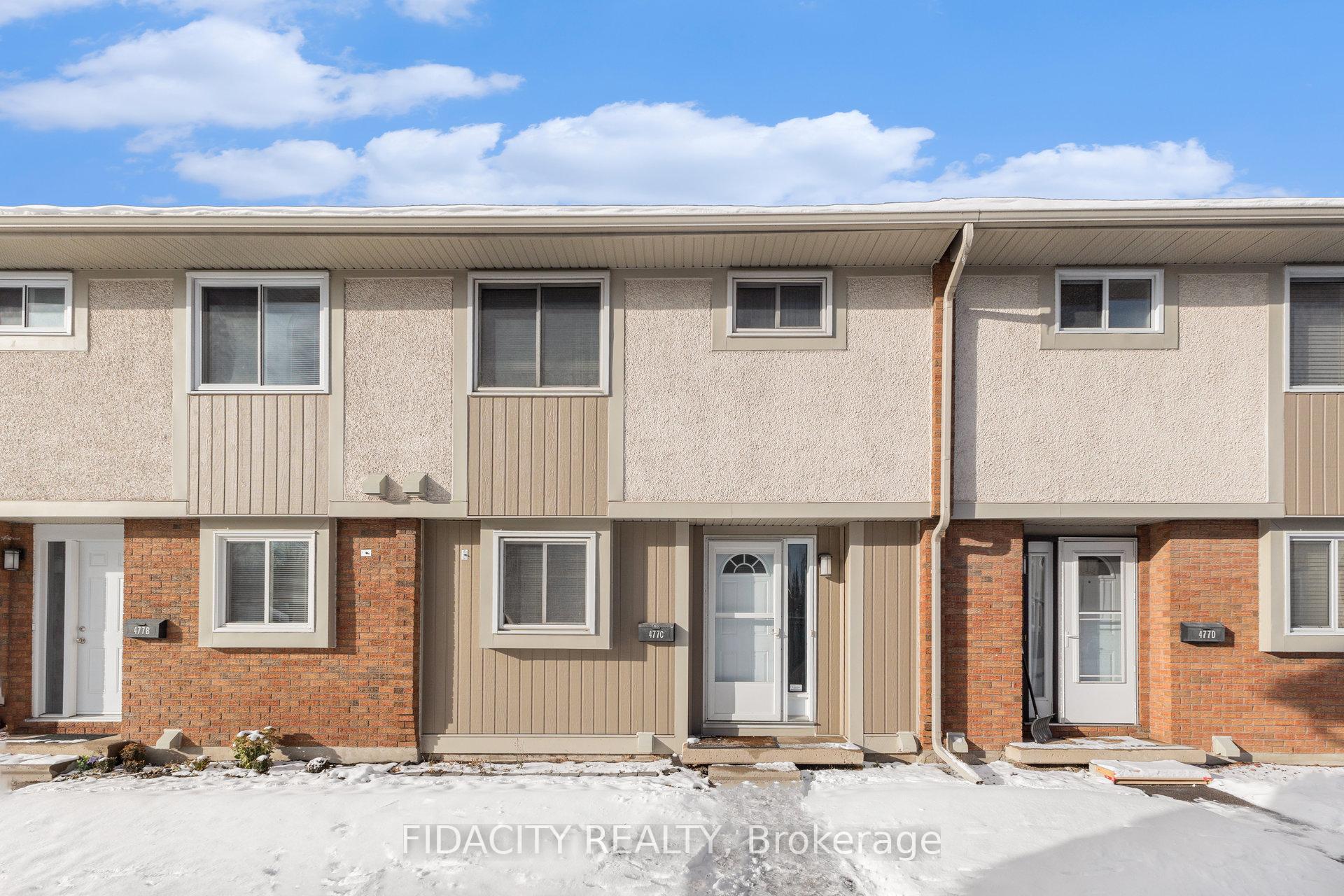 Front of Unit C, 477 Moodie Drive