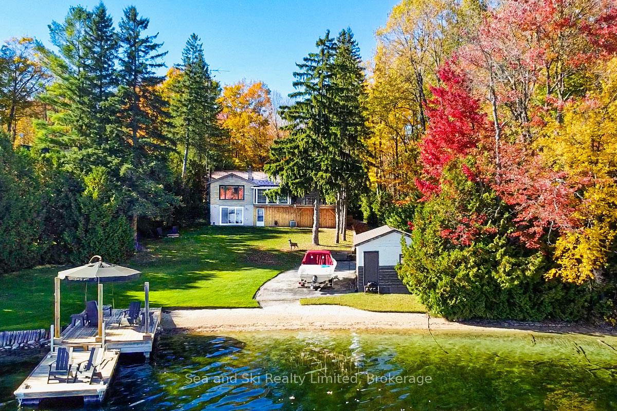 Front of 102 Mccullough Lake Drive