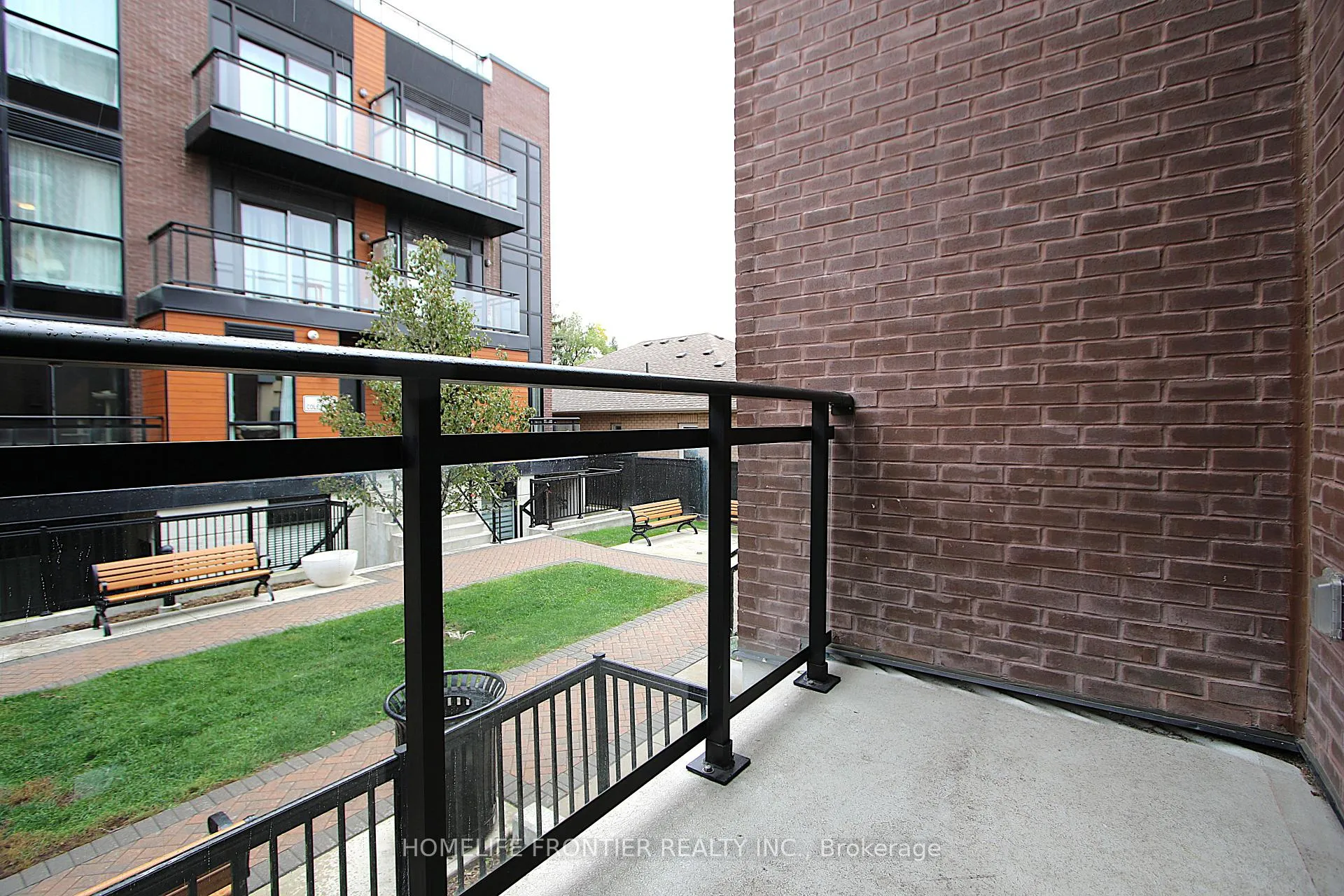 Photo 11 of Unit C1302, 5299 Highway 7 Road, Vaughan, Vaughan Grove — HOMEH