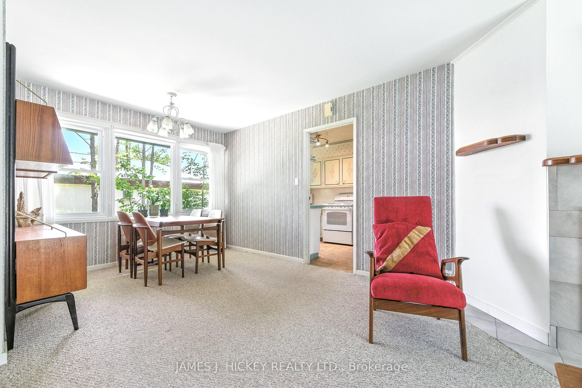 Photo 7 of 1 Newton Crescent, Deep River — HOMEH